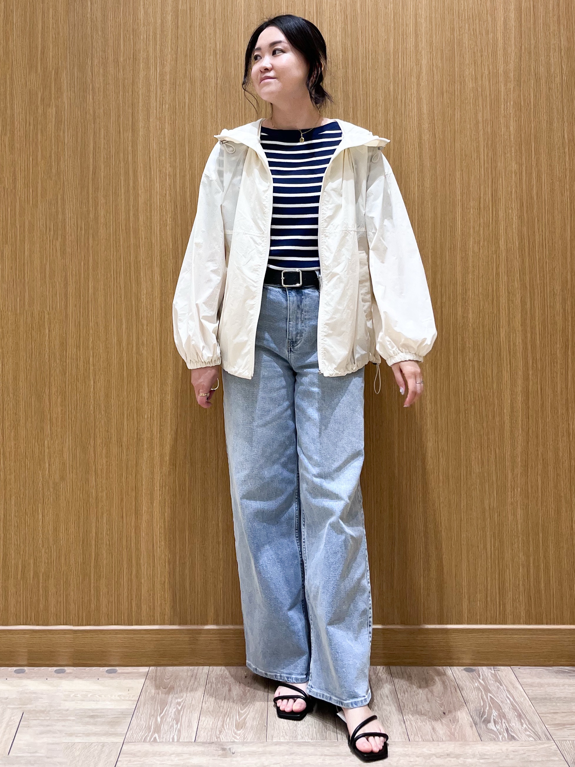 aさんの「OPAQUE.CLIP｜【UV／撥水】ライトフーディブルゾン《洗濯機OK》」を使ったコーディネート