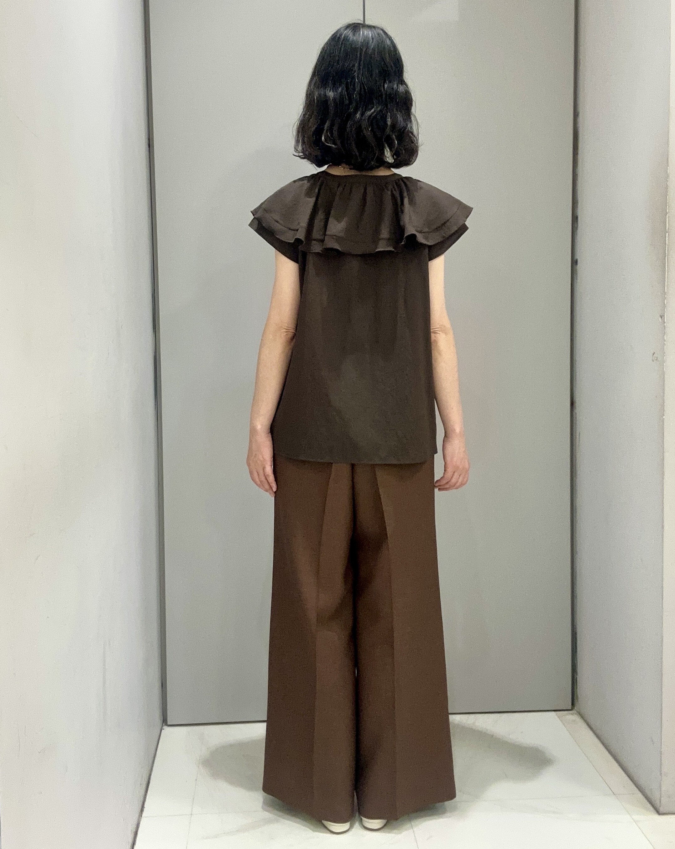 Kouさんの「Reflect｜【マシンウォッシャブル】フリルブラウス」を使ったコーディネート