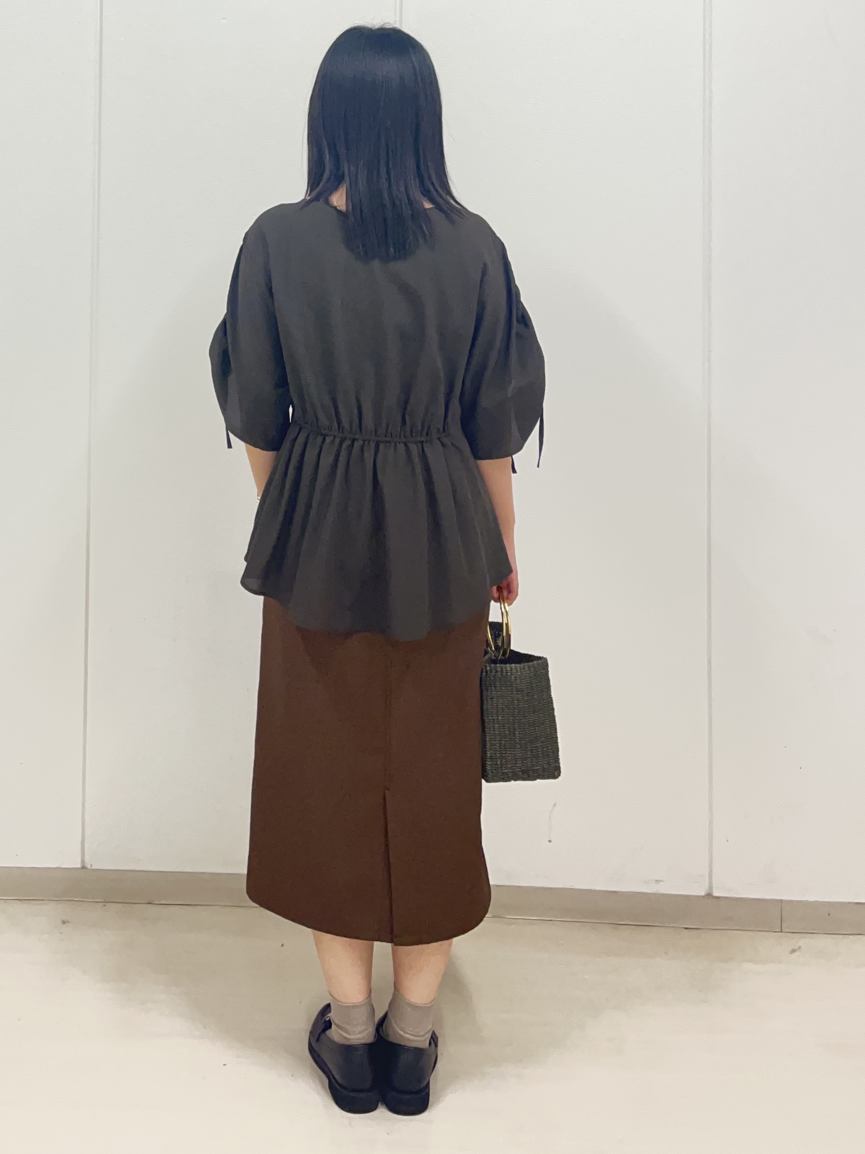 Rihoさんの「Reflect｜【マシンウォッシャブル】ウエストギャザーブラウス」を使ったコーディネート