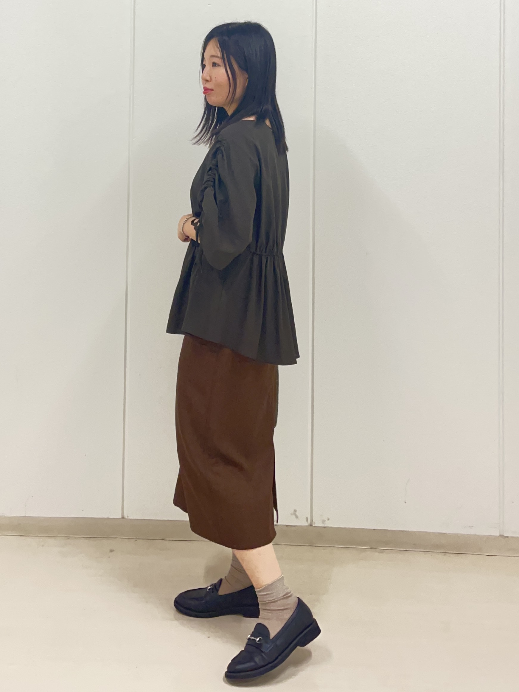 Rihoさんの「Reflect｜【マシンウォッシャブル】ウエストギャザーブラウス」を使ったコーディネート