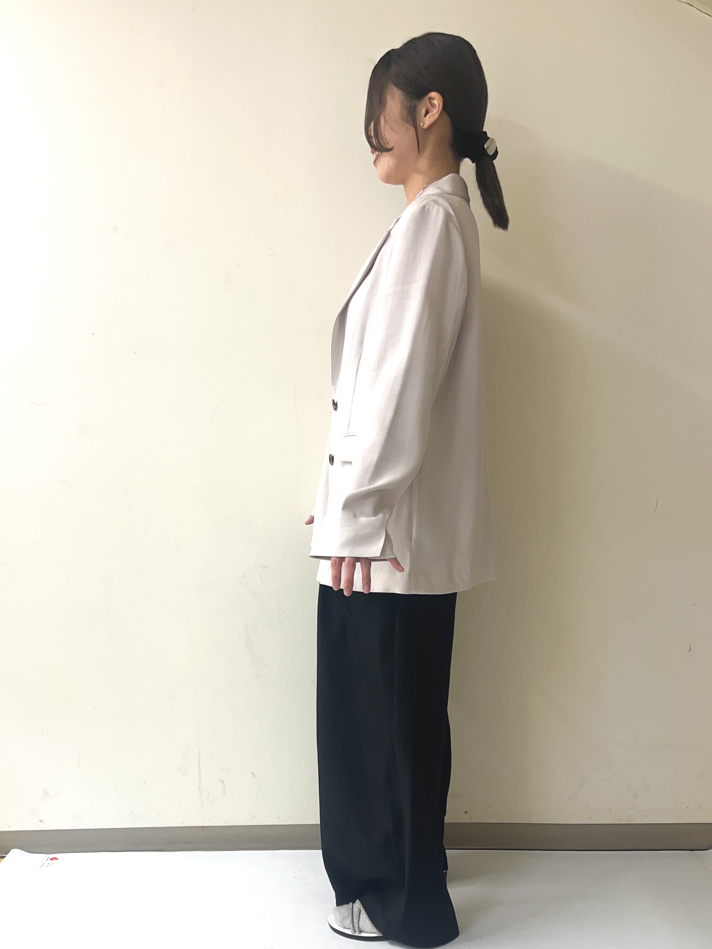 yanoさんの「OPAQUE.CLIP｜シングルテーラードジャケット【洗える／裏地なし】」を使ったコーディネート