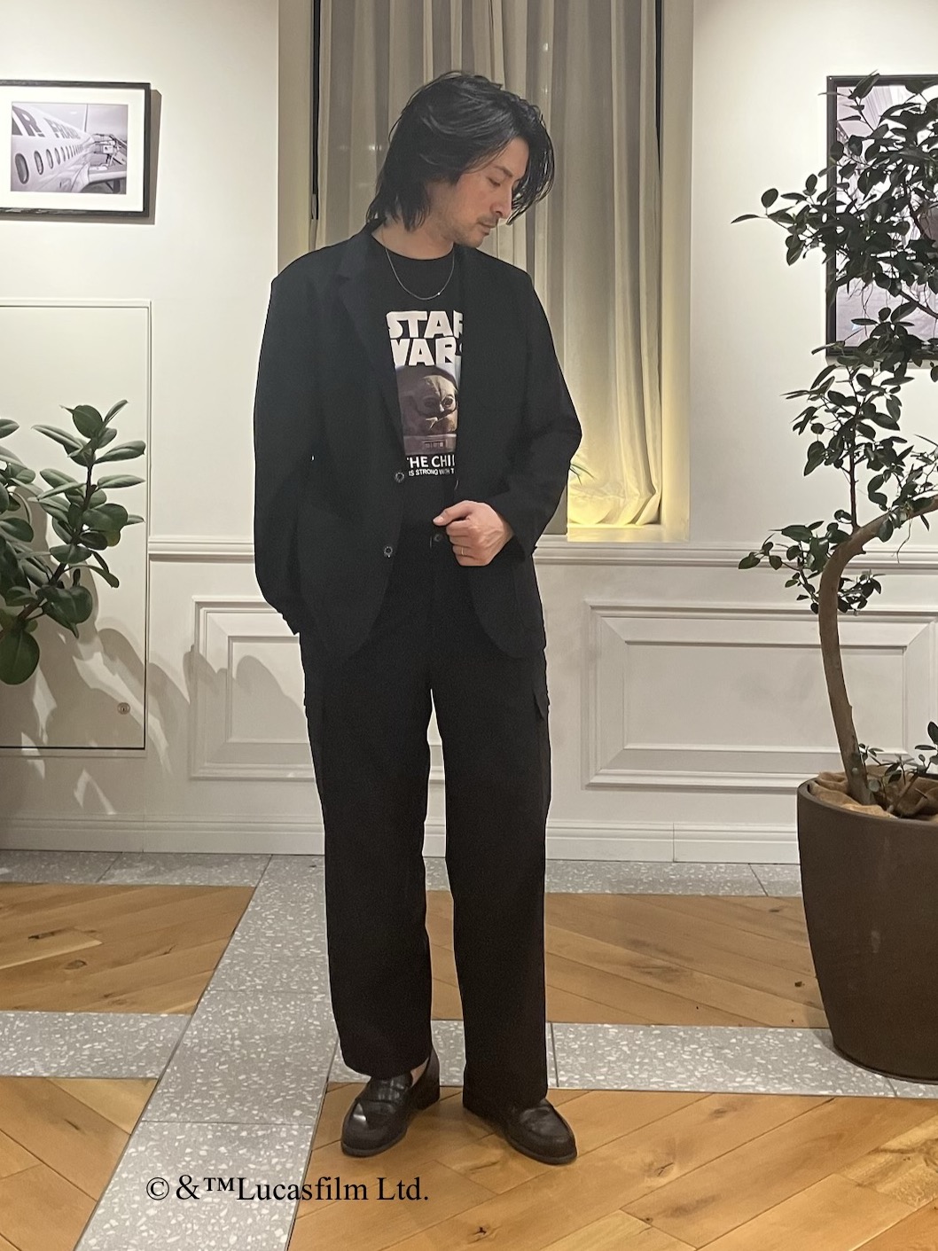 junyaさんの「DRESSTERIOR｜【再入荷/接触冷感】STAR WARS カプセルグローグTシャツ」を使ったコーディネート