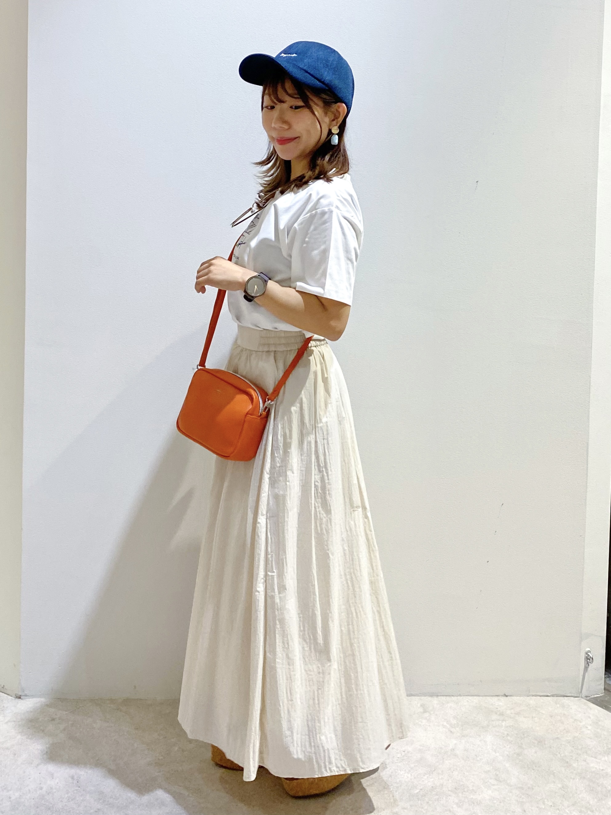 ちぃさんの「OPAQUE.CLIP｜ロゴプリント＆刺繍Tシャツ【洗濯機OK】」を使ったコーディネート