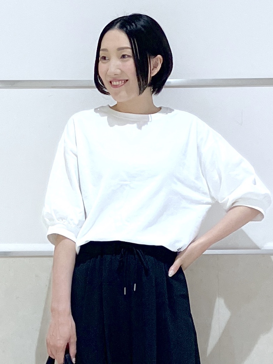 eriko さんの「Dessin｜【360度可愛い】バックヘンリーカットソー5分袖」を使ったコーディネート