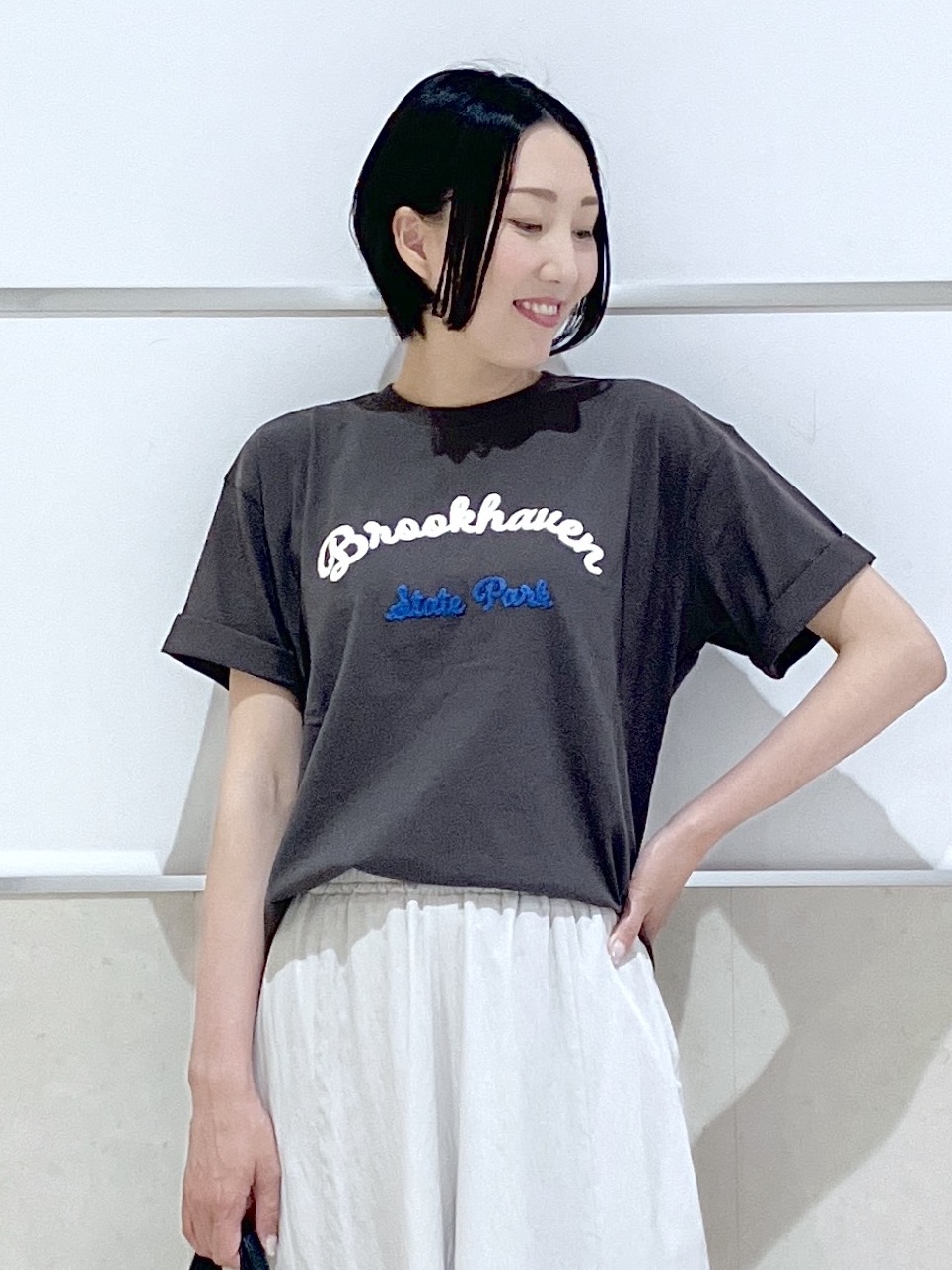 eriko さんの「Dessin｜【洗える】オーガニックコットンロゴTシャツ」を使ったコーディネート