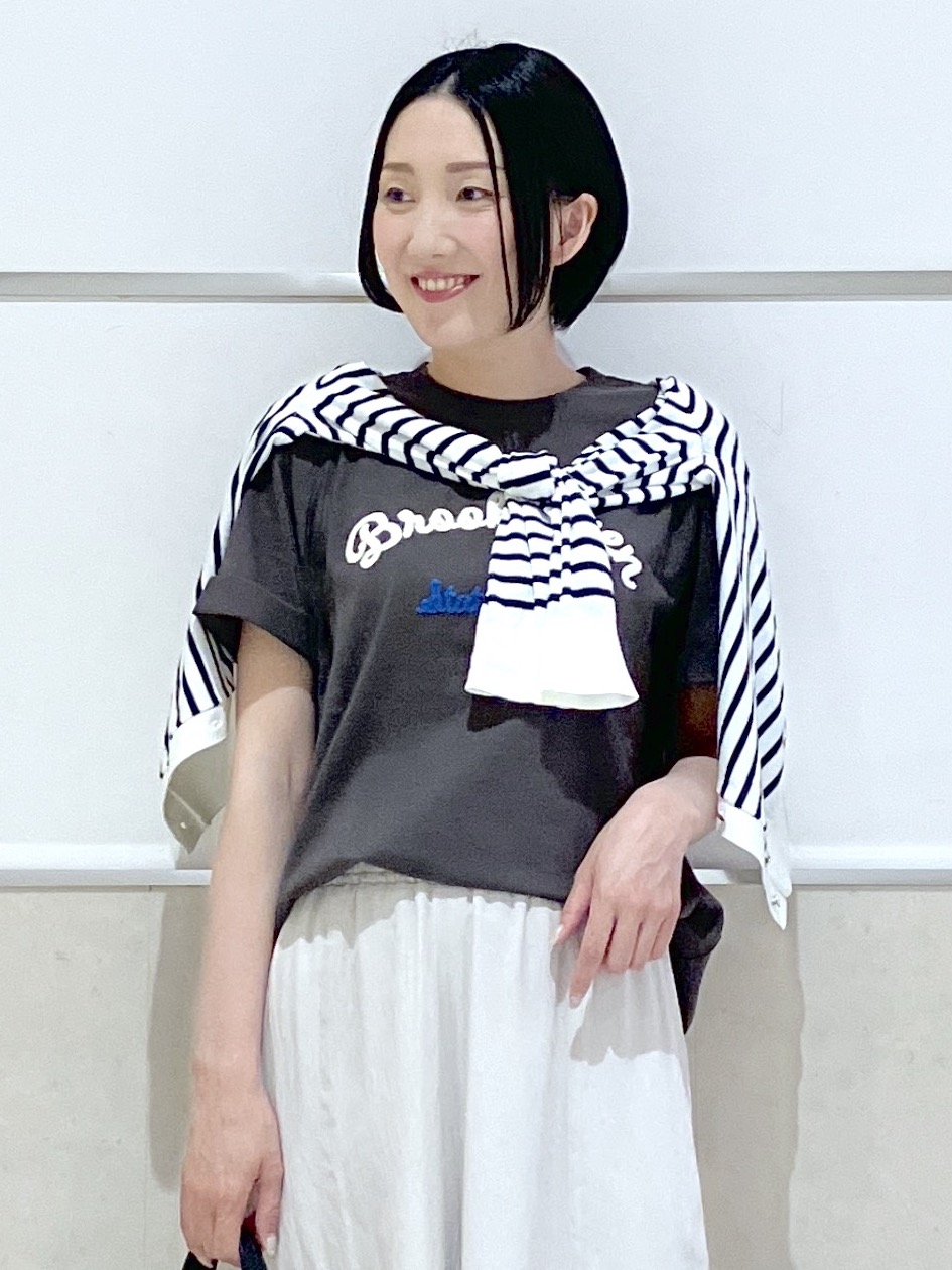 eriko さんの「Dessin｜【洗える】オーガニックコットンロゴTシャツ」を使ったコーディネート