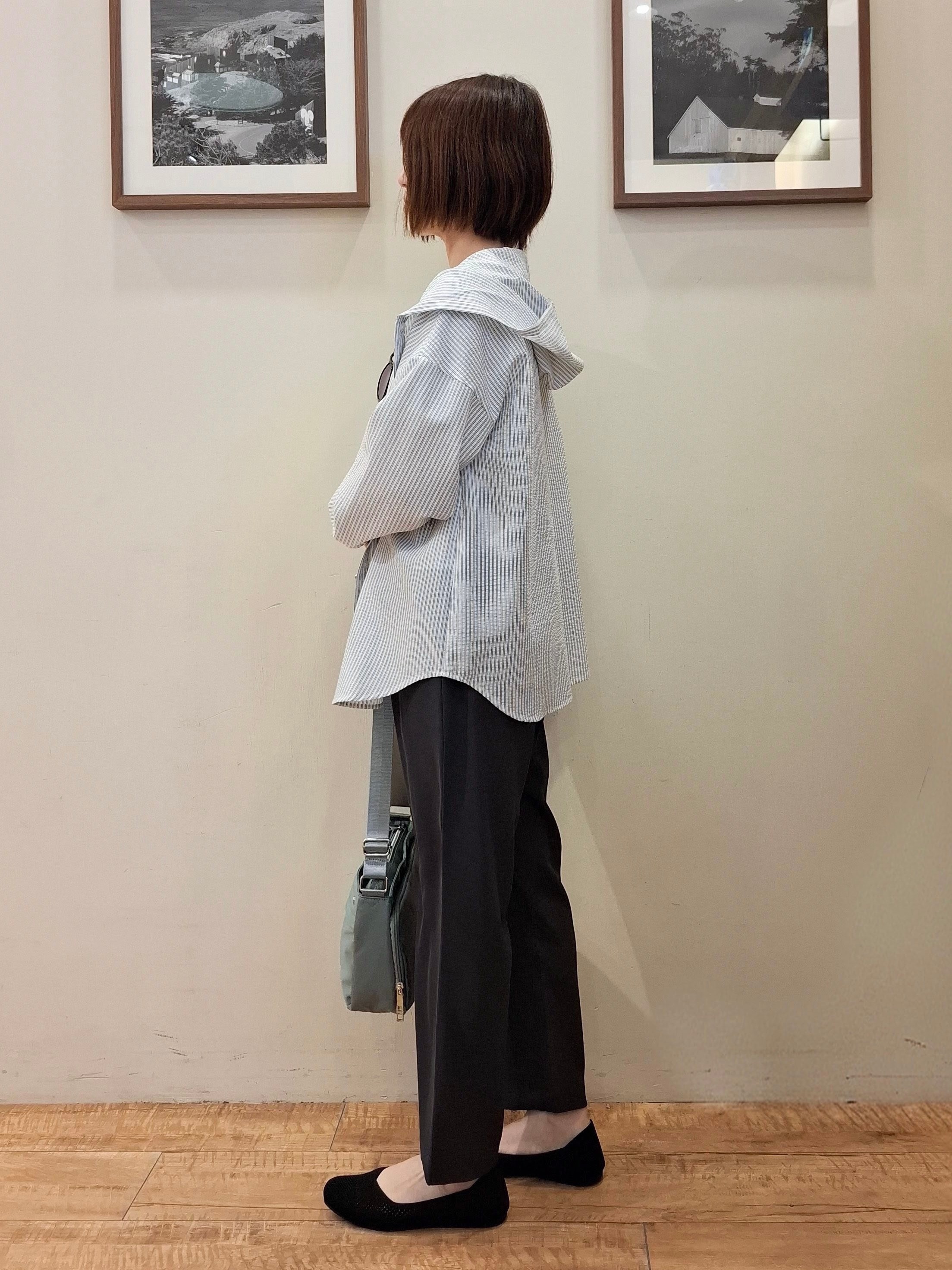 まあるさんの「SHOO･LA･RUE｜【ひんやり/S-LL/洗濯機可】色・柄選べる お袖チュールレイヤード プリントアソートTシャツ」を使ったコーディネート