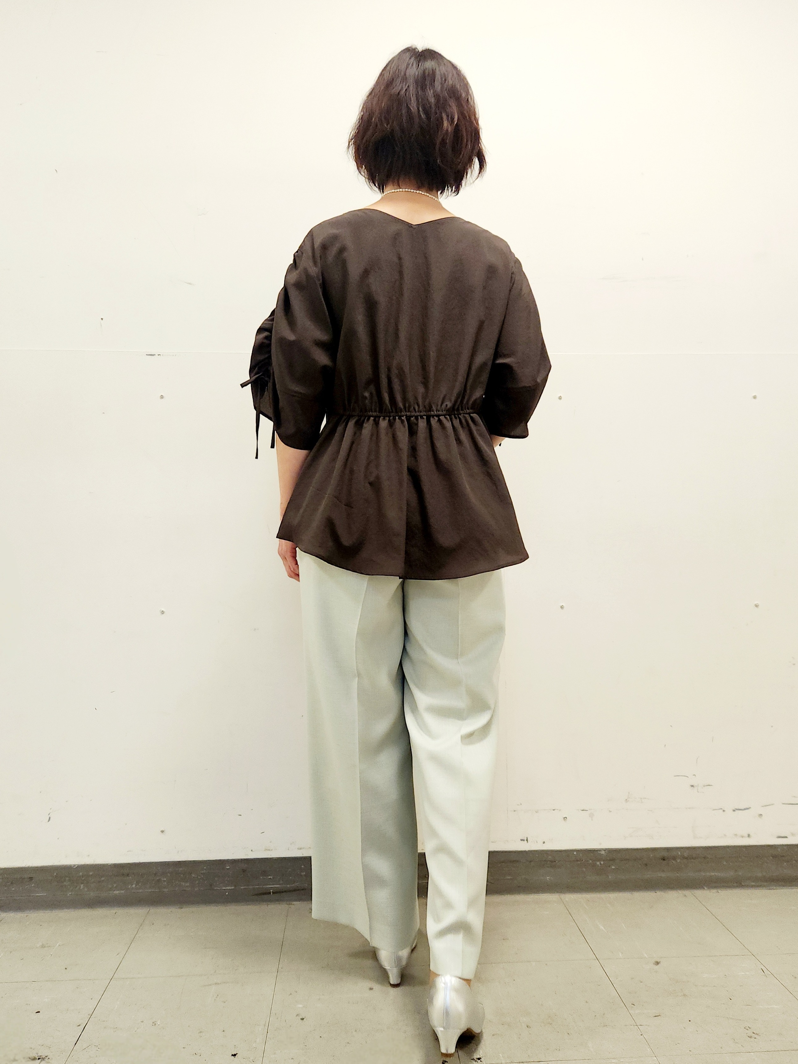 mayumayuさんの「Reflect｜【マシンウォッシャブル】ウエストギャザーブラウス」を使ったコーディネート