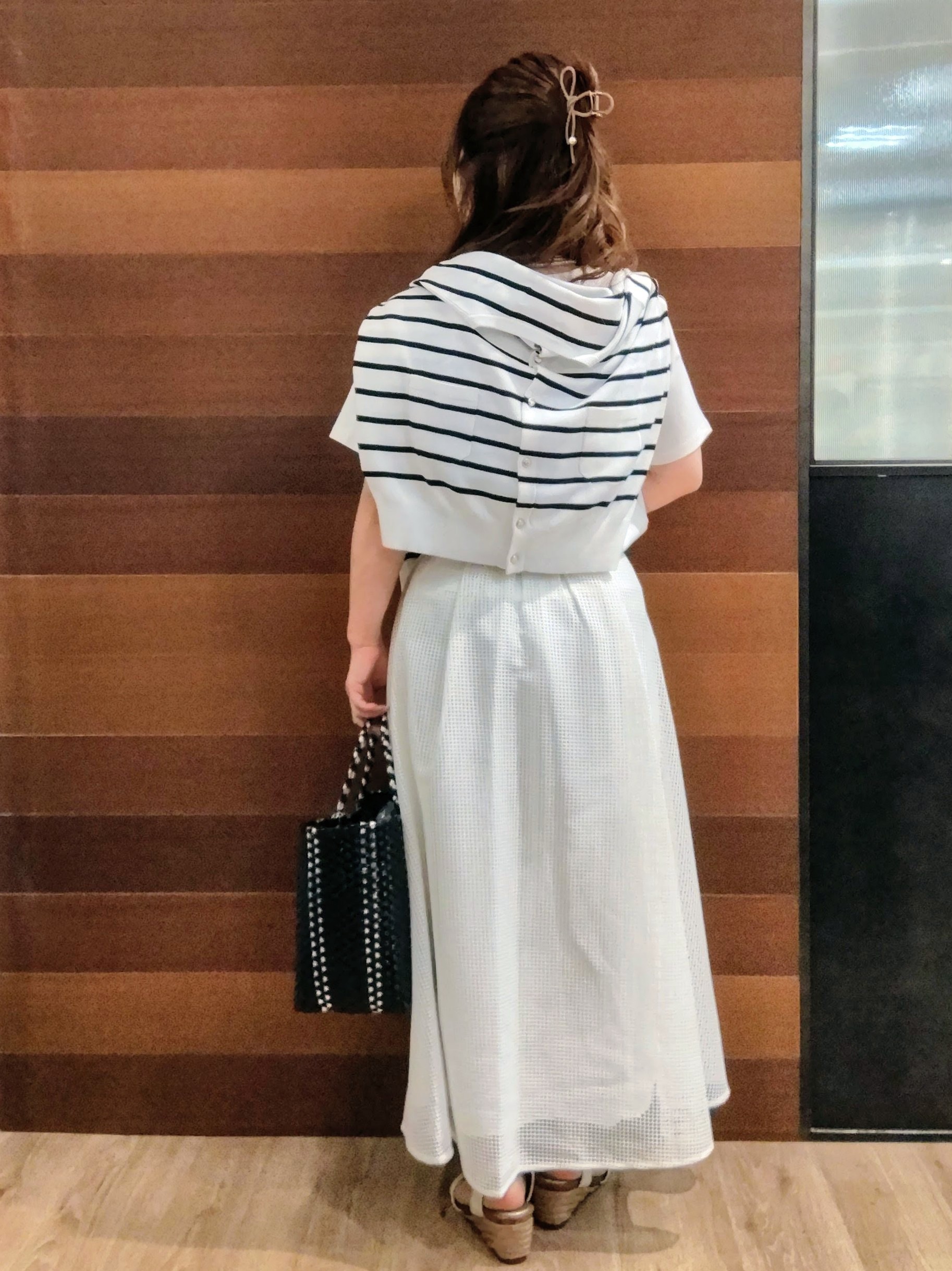 うっちーさんの「OPAQUE.CLIP｜【接触冷感／UVケア】転写箔プリントTシャツ《洗濯機OK》」を使ったコーディネート