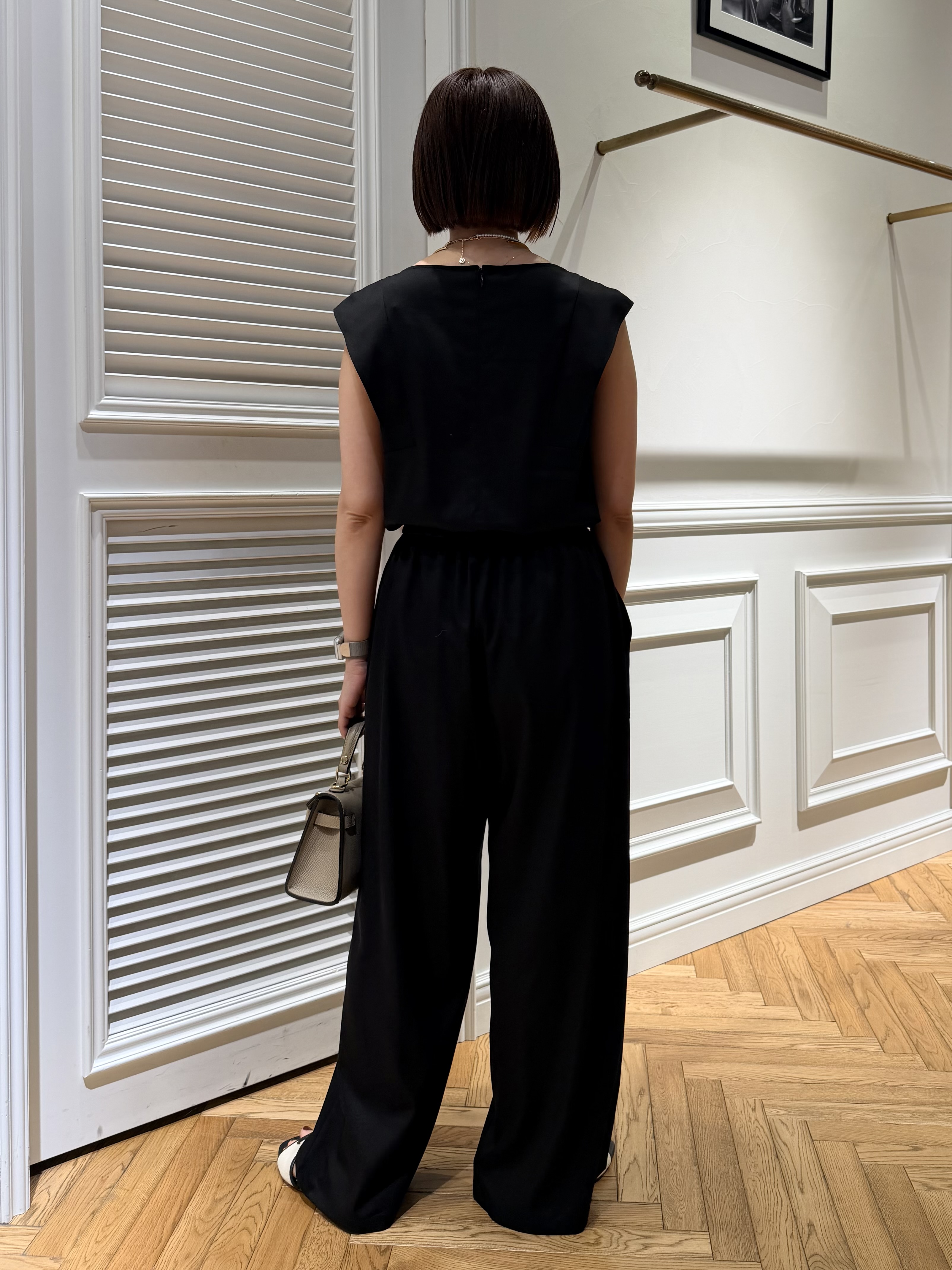 つじ まこさんの「DRESSTERIOR｜」を使ったコーディネート