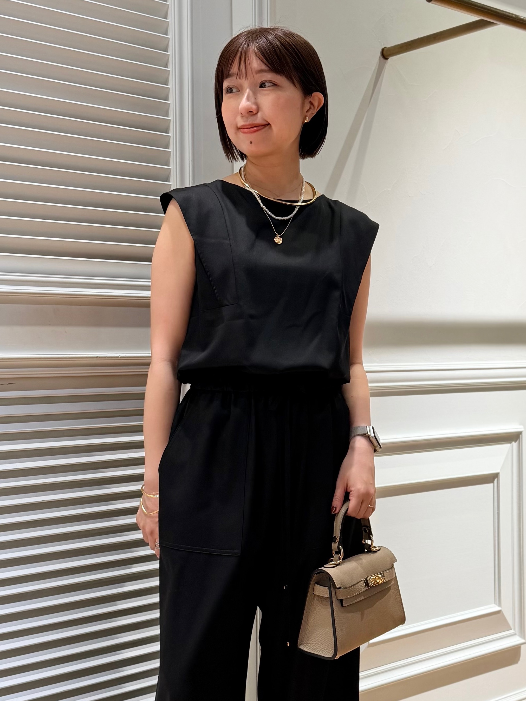 つじ まこさんの「DRESSTERIOR｜」を使ったコーディネート