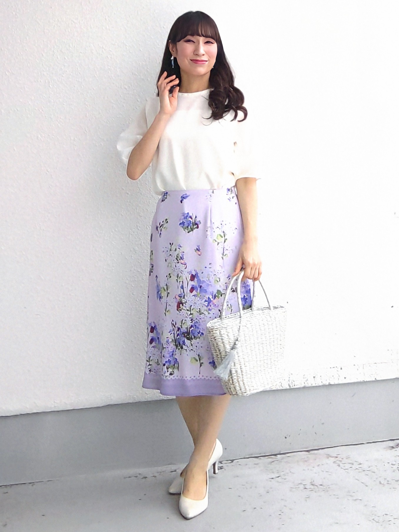 keinaさんの「SunaUna｜多色花柄プリントスカート」を使ったコーディネート