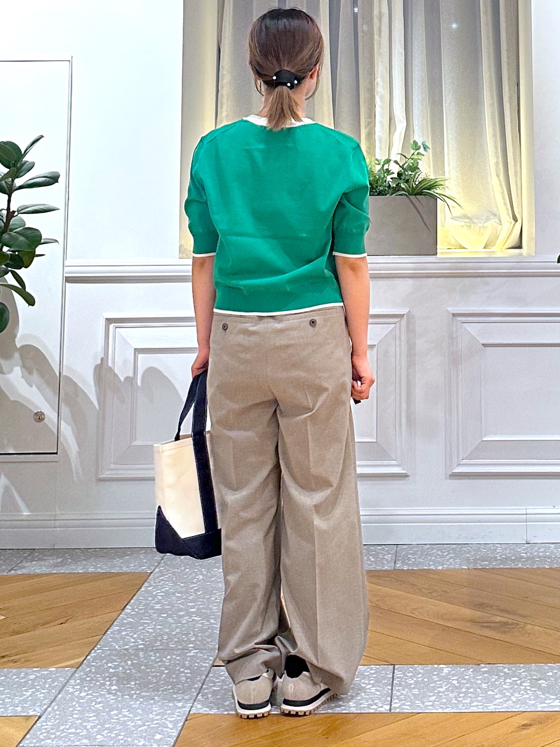 なべこさんの「DRESSTERIOR｜【otonaMUSE5月号掲載／セットアップ可】ウォッシャブルワイドタックパンツ」を使ったコーディネート
