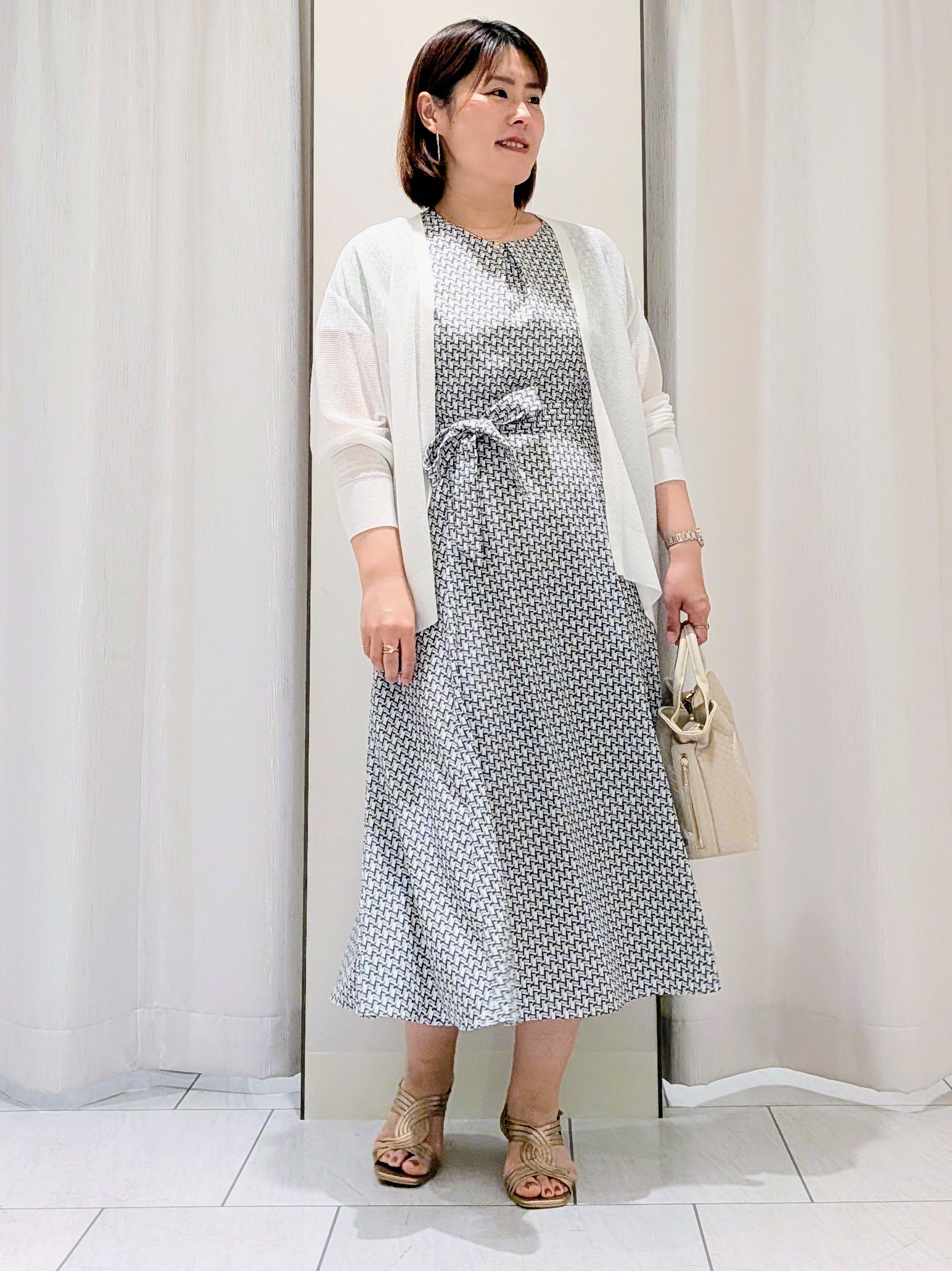 Onumaさんの「UNTITLED｜【美シルエット/洗える】ジオメプリントワンピース」を使ったコーディネート