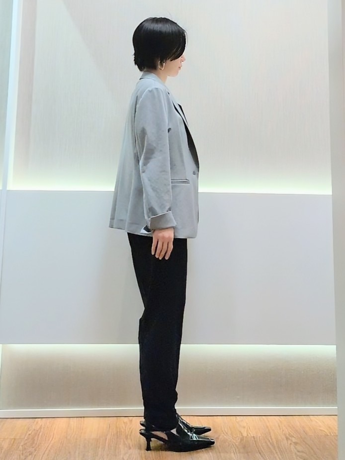 ミズタさんの「UNTITLED｜【UV/接触冷感/スーツ】ジャージテーラードジャケット」を使ったコーディネート