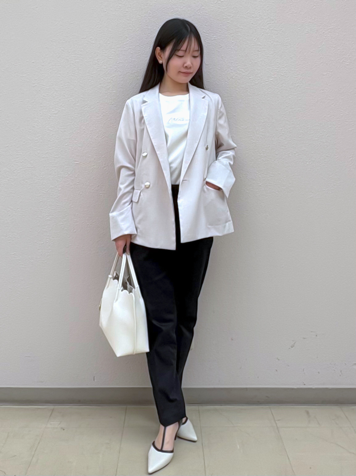 Izuさんの「index｜《再入荷》ダブルブレストテーラードジャケット【接触冷感／吸水速乾／イージーアイロン／防シワ／洗濯機O」を使ったコーディネート