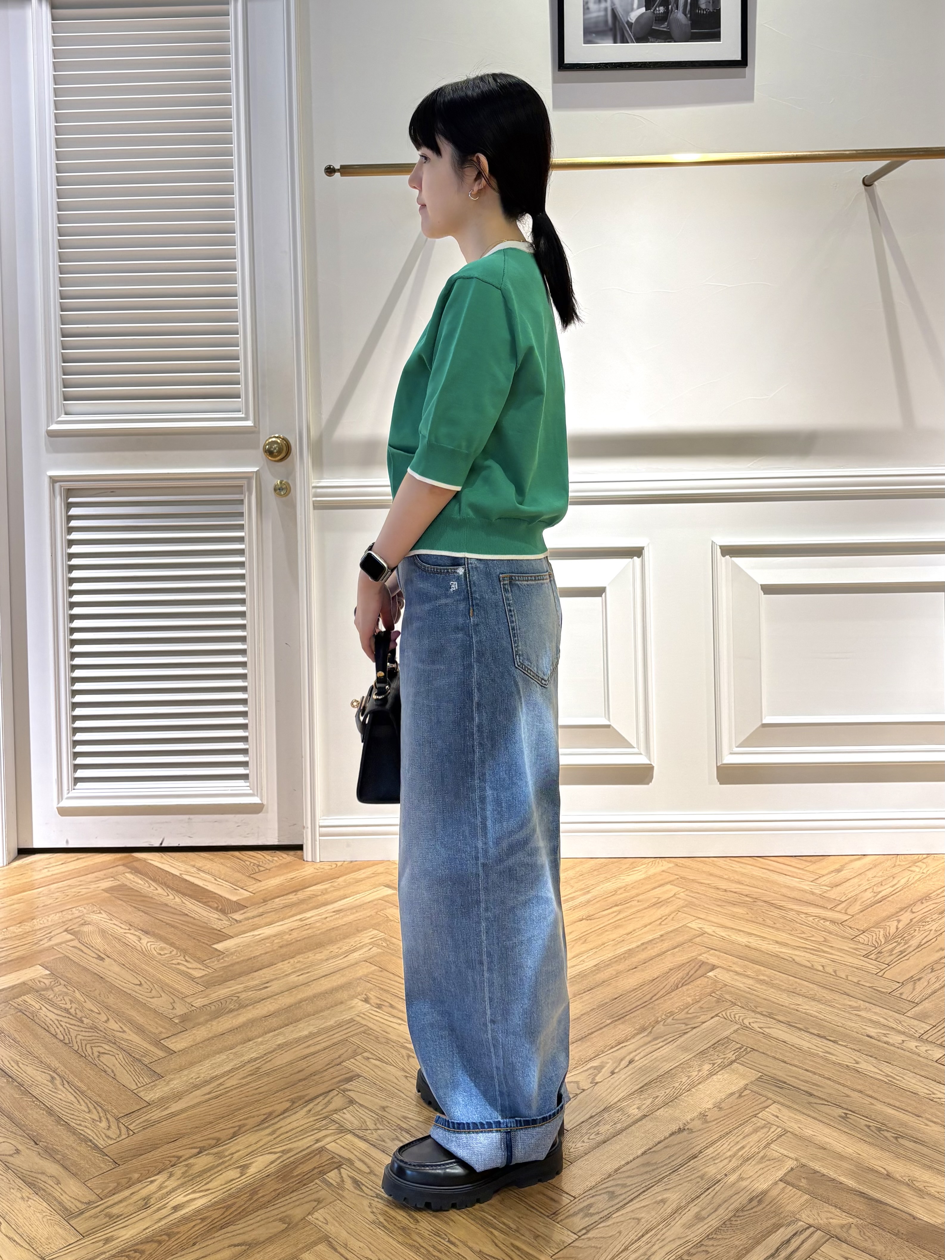 cocoさんの「DRESSTERIOR｜ヴィンテージ加工ワイドデニムパンツ」を使ったコーディネート