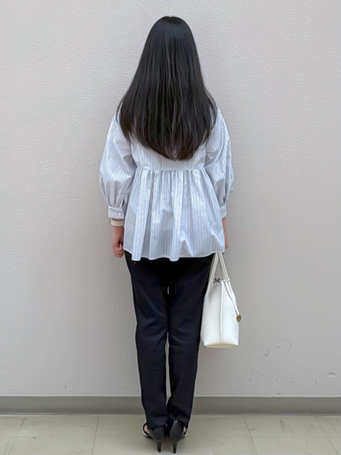Izuさんの「index｜ペプラムブラウス／ボウタイ取り外し可【洗濯機OK／イージーアイロン／防シワ】《XS～LL／8col》」を使ったコーディネート