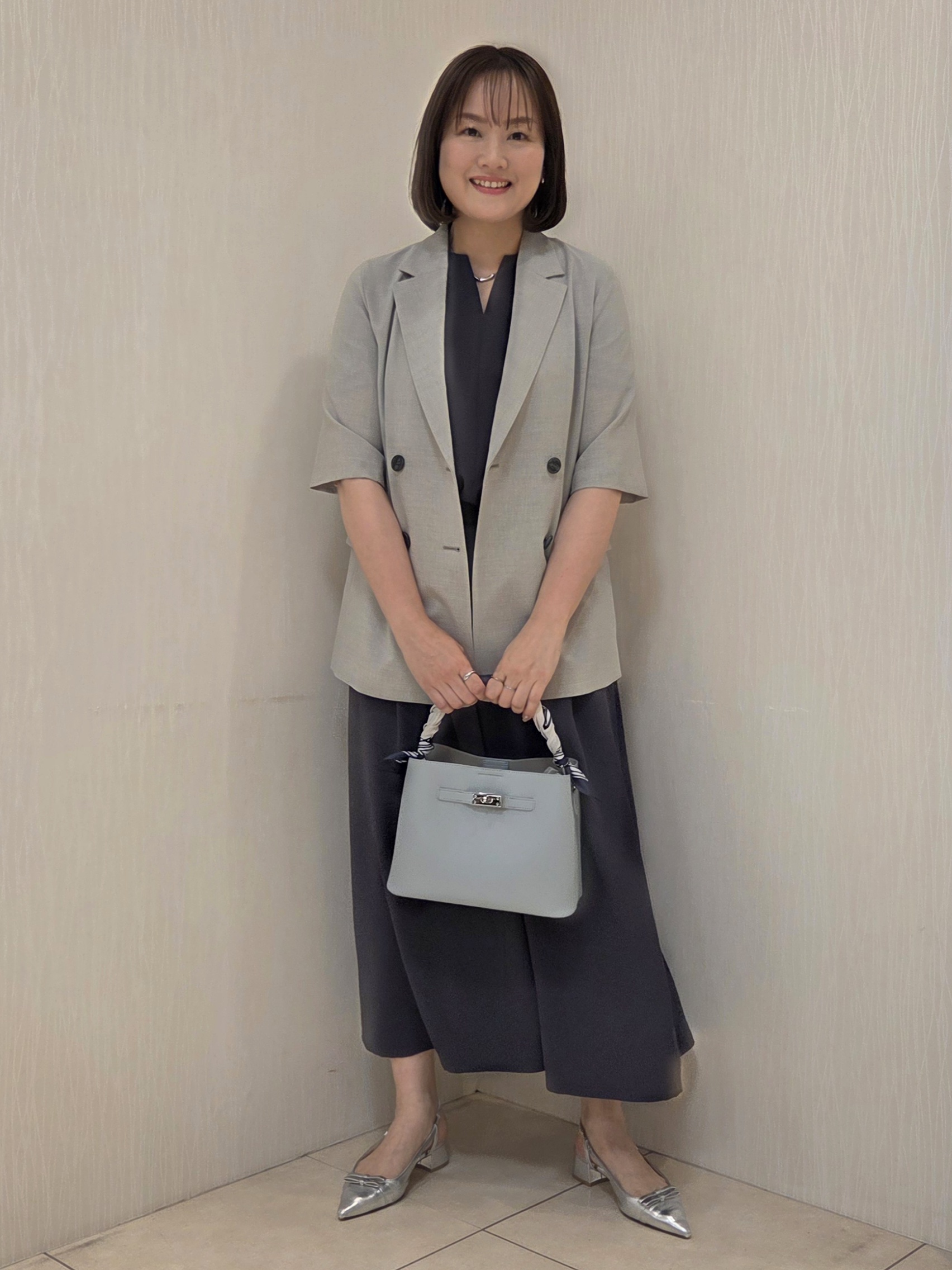 naokoさんの「UNTITLED｜【シワになりにくい/セットアップ可/接触冷感】ハーフスリーブジャケット」を使ったコーディネート