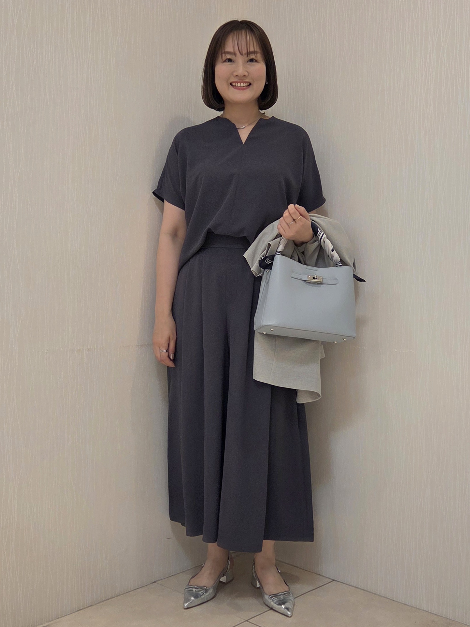 naokoさんの「UNTITLED｜【シワになりにくい/セットアップ可/接触冷感】ハーフスリーブジャケット」を使ったコーディネート