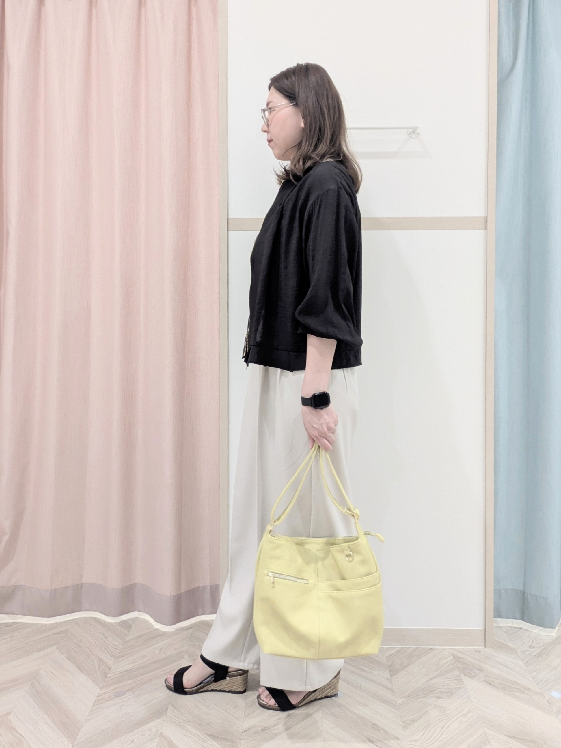 miyuさんの「SHOO･LA･RUE｜【S-LL/二の腕カバー】品よく隠せる ドット刺繍5分袖ニット」を使ったコーディネート