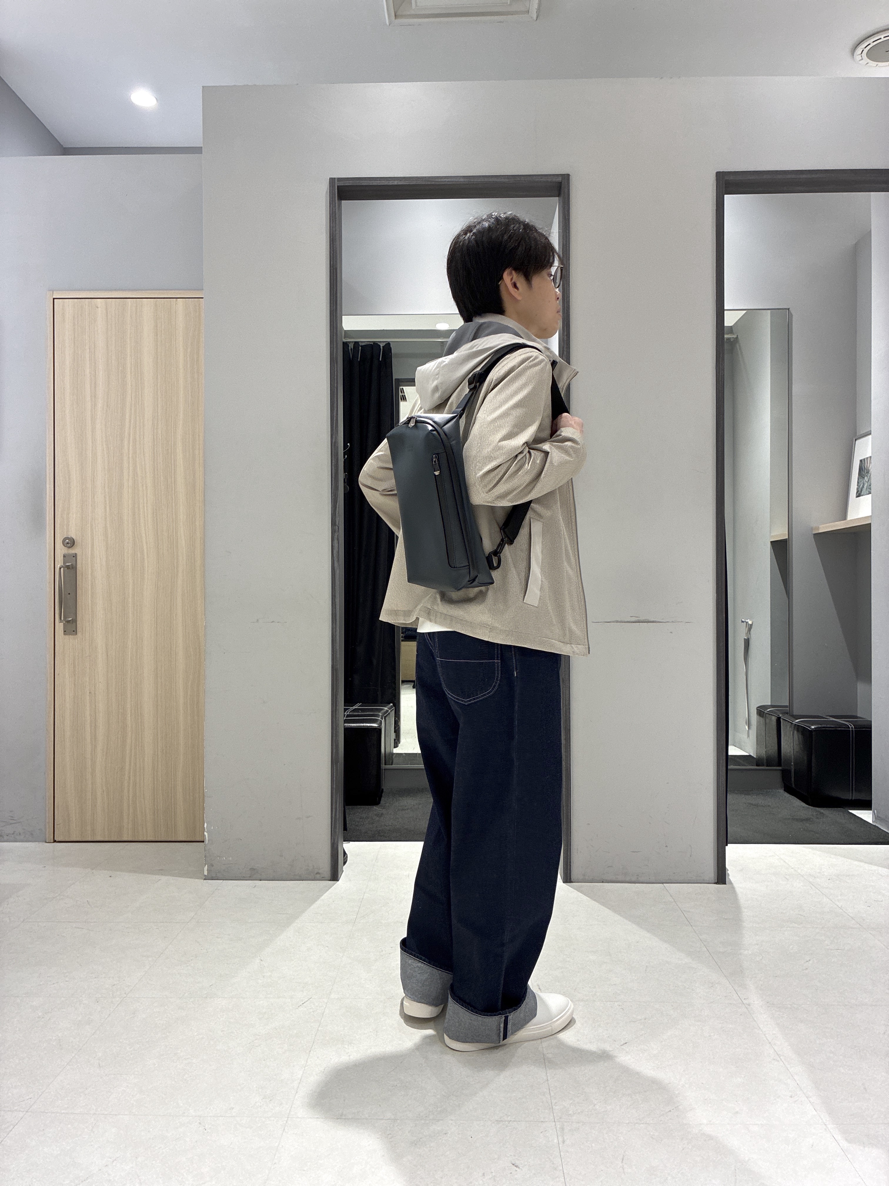 わいずみさんの「TAKEO KIKUCHI｜2WAYアクティブ ライト ブルゾン」を使ったコーディネート