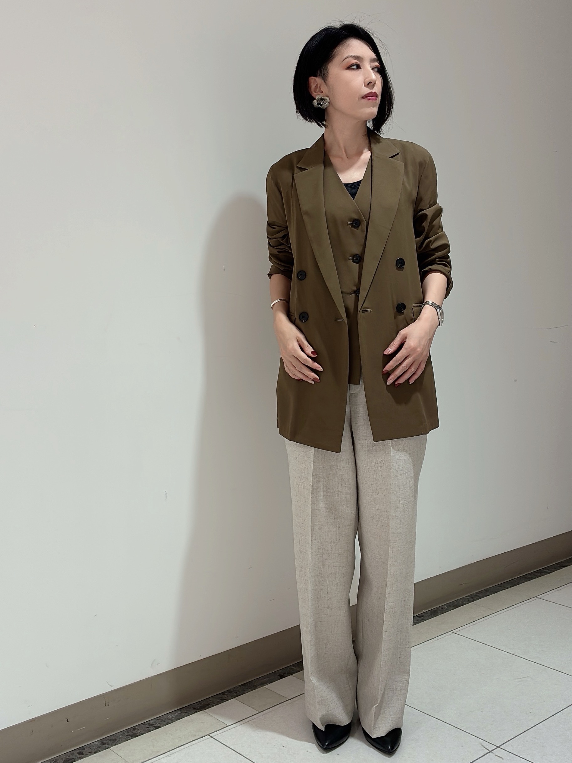 環さんの「UNTITLED｜◆【セットアップ可/接触冷感/通気性】ドライシアーダブルジャケット」を使ったコーディネート