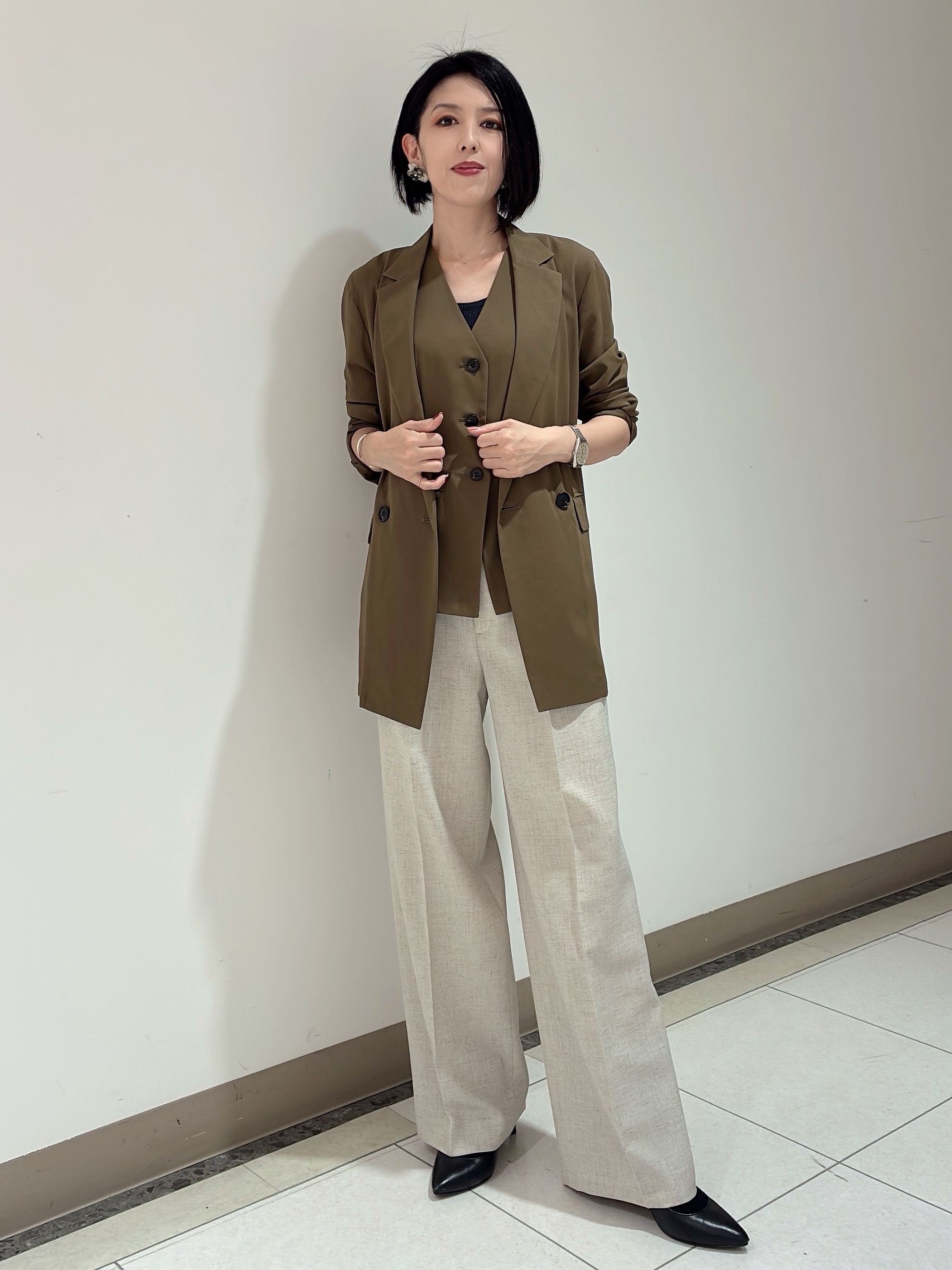 環さんの「UNTITLED｜◆【セットアップ可/接触冷感/通気性】ドライシアーダブルジャケット」を使ったコーディネート