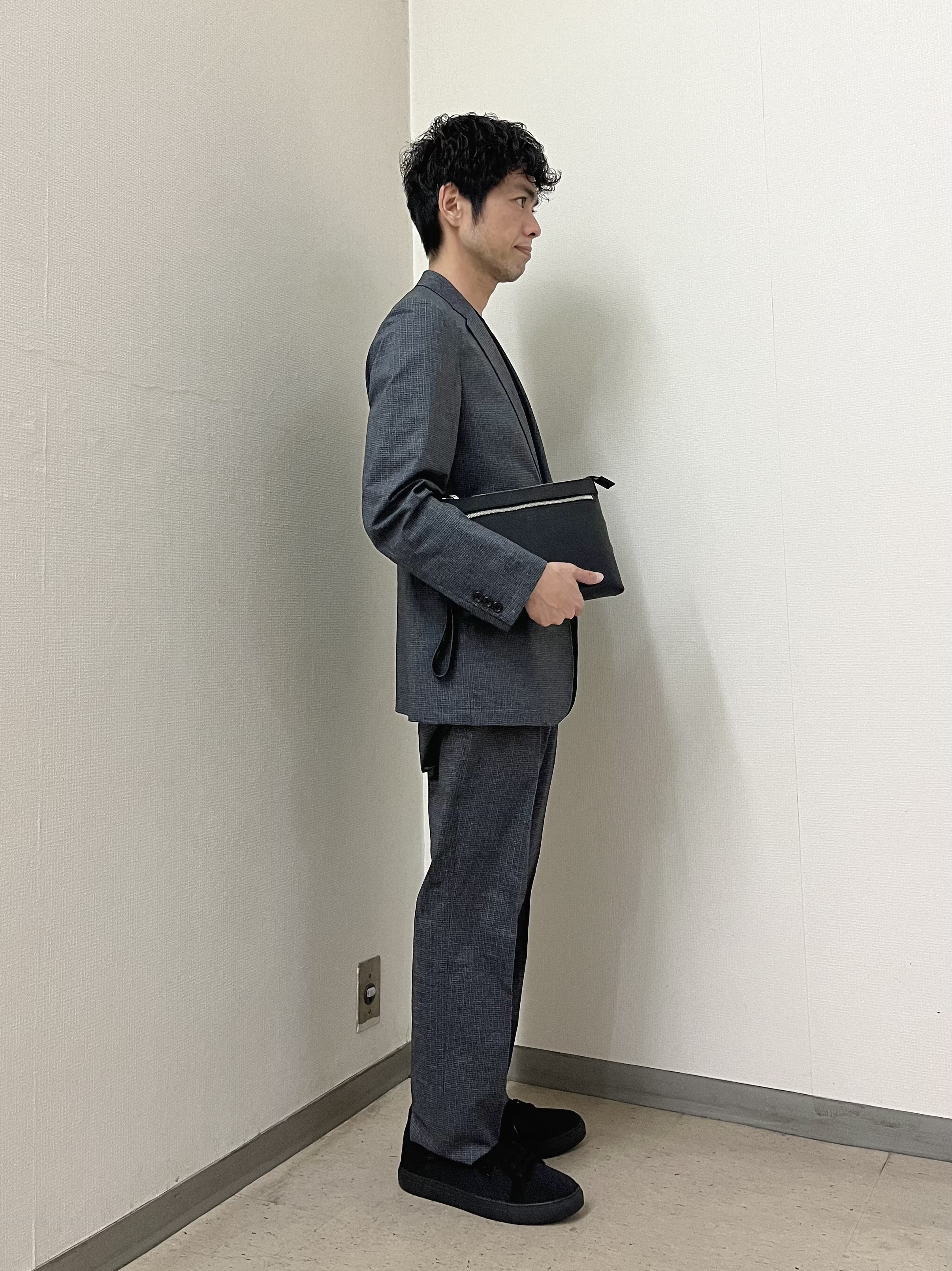 URAさんの「TAKEO KIKUCHI｜【通気性】ジャージ千鳥柄 ジャケット」を使ったコーディネート
