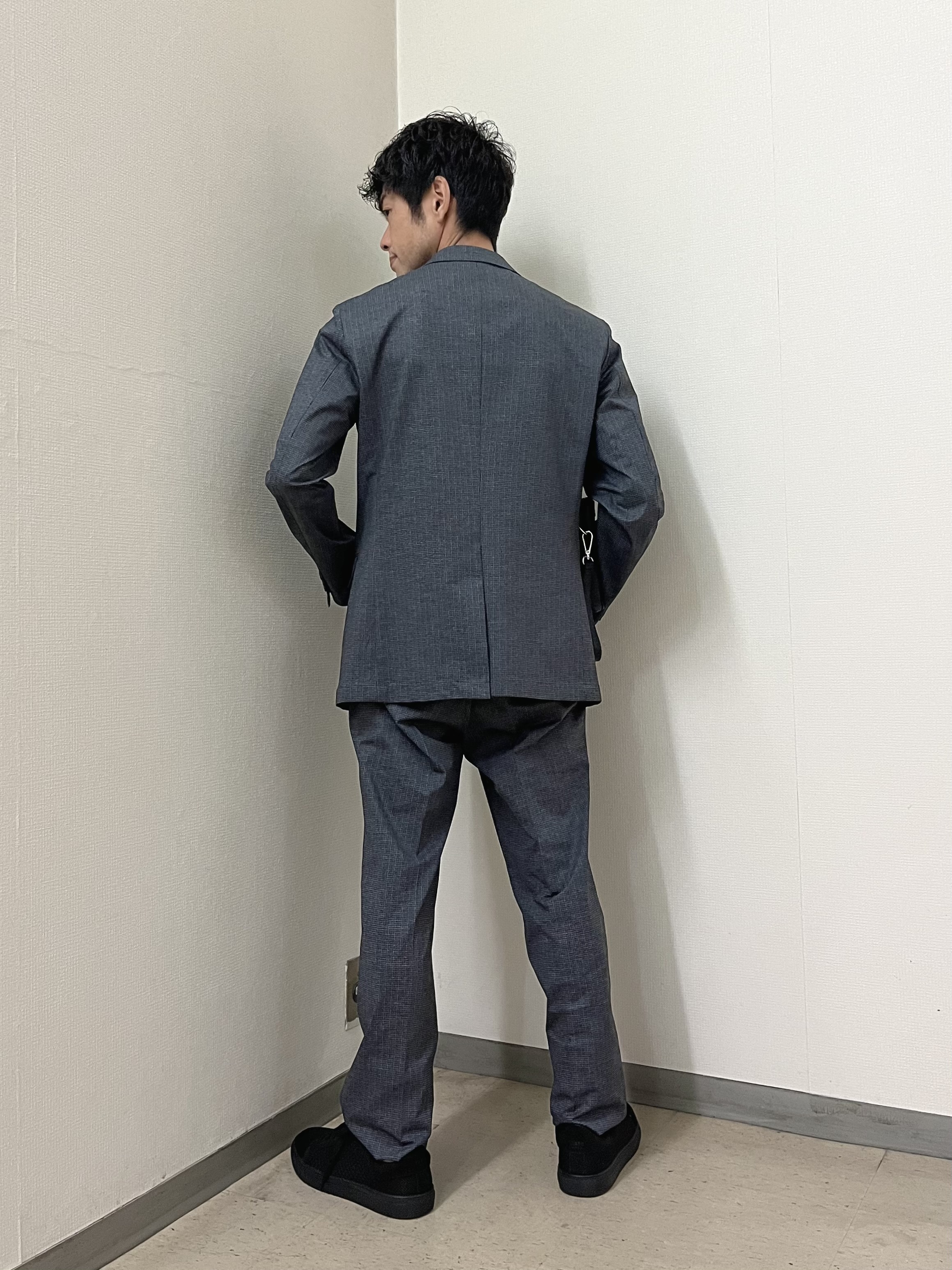 URAさんの「TAKEO KIKUCHI｜【通気性】ジャージ千鳥柄 ジャケット」を使ったコーディネート