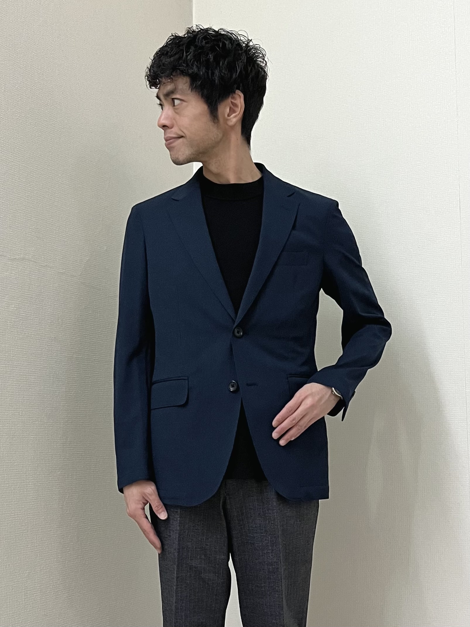 URAさんの「TAKEO KIKUCHI｜【Begin5月号掲載/通気性】トリコットサッカー ジャケット」を使ったコーディネート