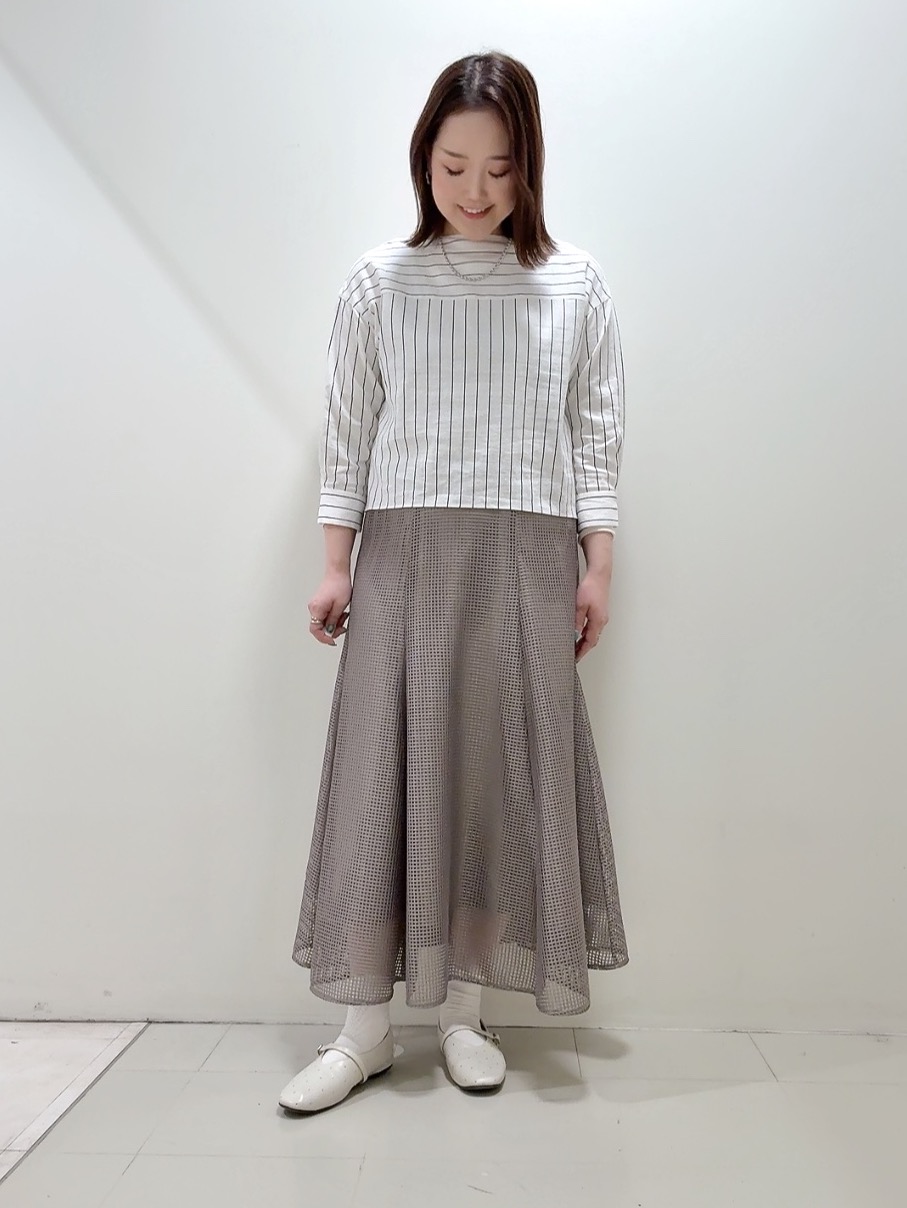 YUIさんの「UNTITLED｜◆【洗える/6分袖】ボートネックブラウス」を使ったコーディネート