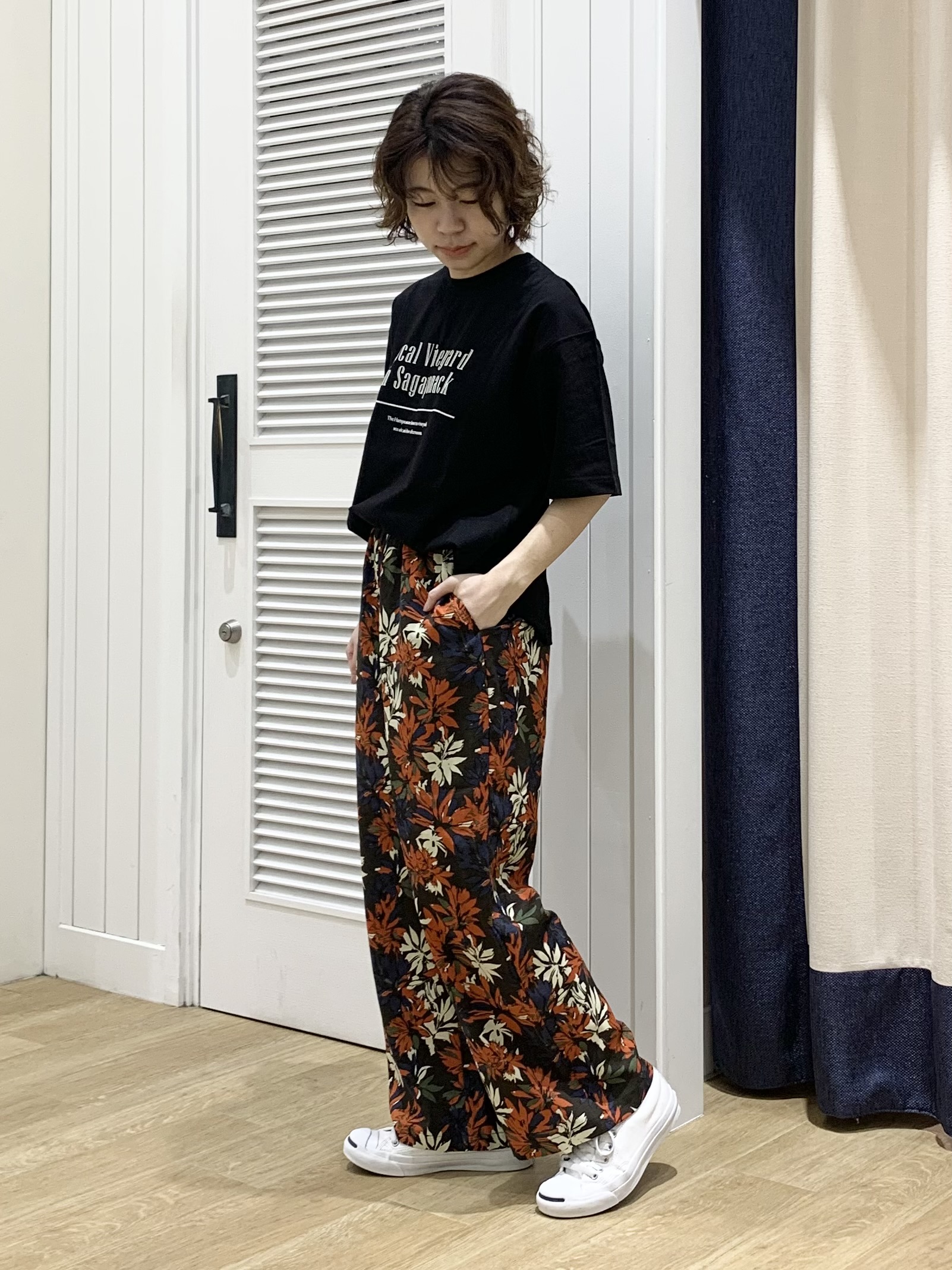 IMARIさんの「Dessin｜【洗える】オーガニックコットンロゴTシャツ」を使ったコーディネート