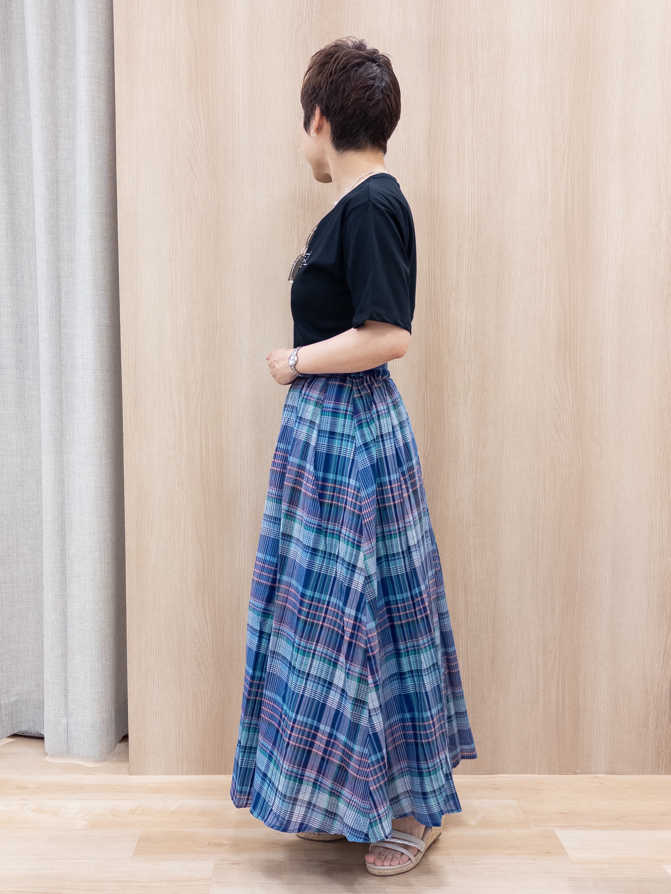 シュウコさんの「grove｜【UVカット/接触冷感】プリントアソート5分袖Tシャツ」を使ったコーディネート
