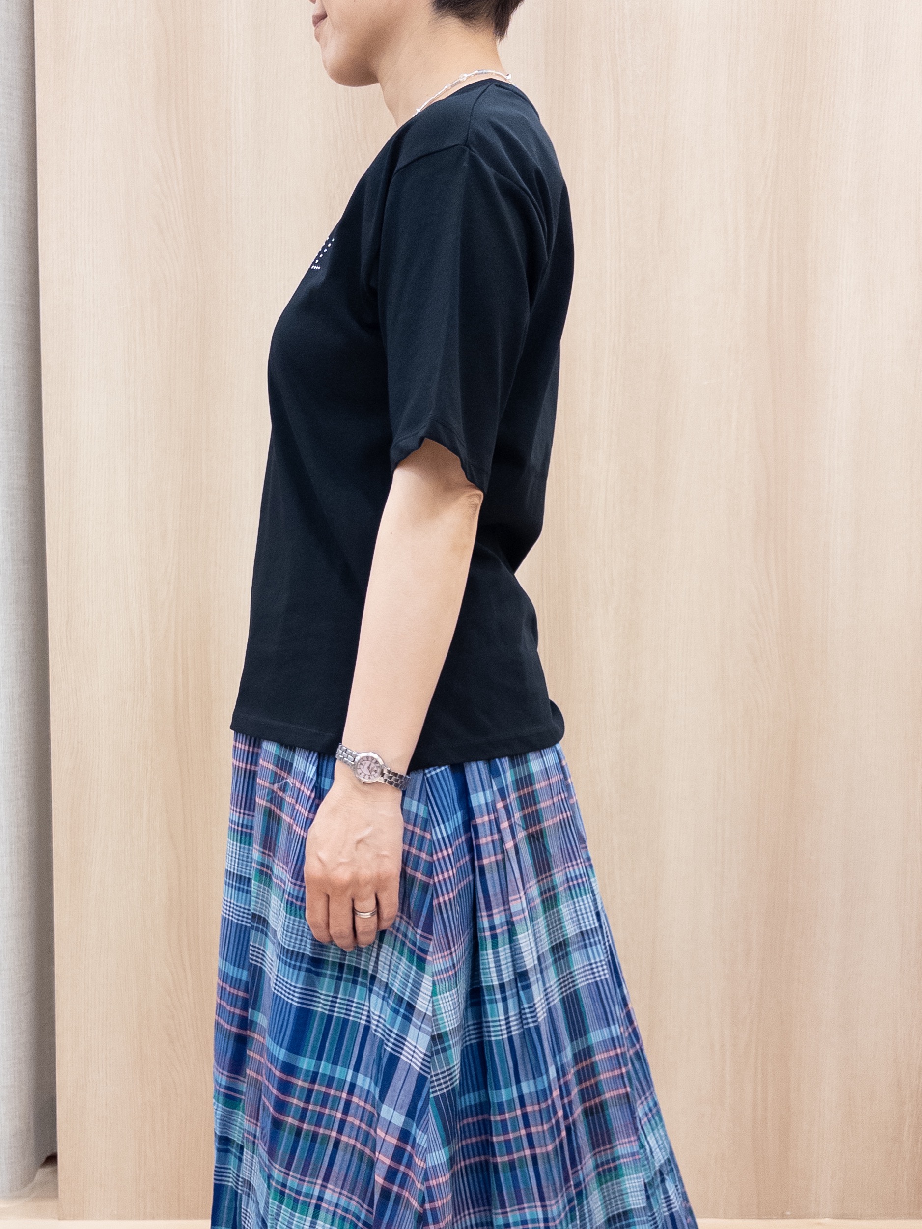 シュウコさんの「grove｜【UVカット/接触冷感】プリントアソート5分袖Tシャツ」を使ったコーディネート