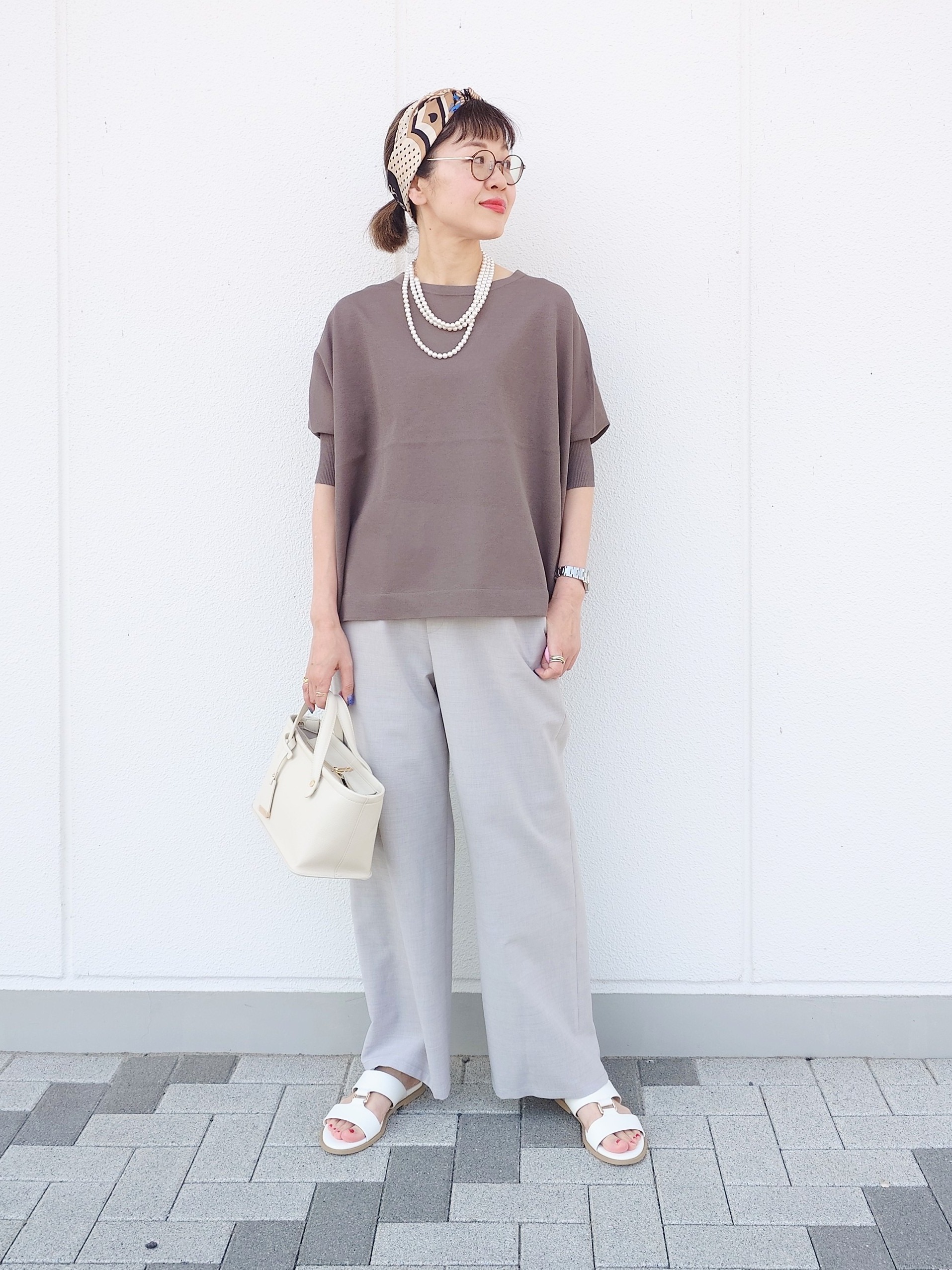 MUTSUKOさんの「UNTITLED｜【アンサンブル可/洗える】シアーレーヨンニット」を使ったコーディネート