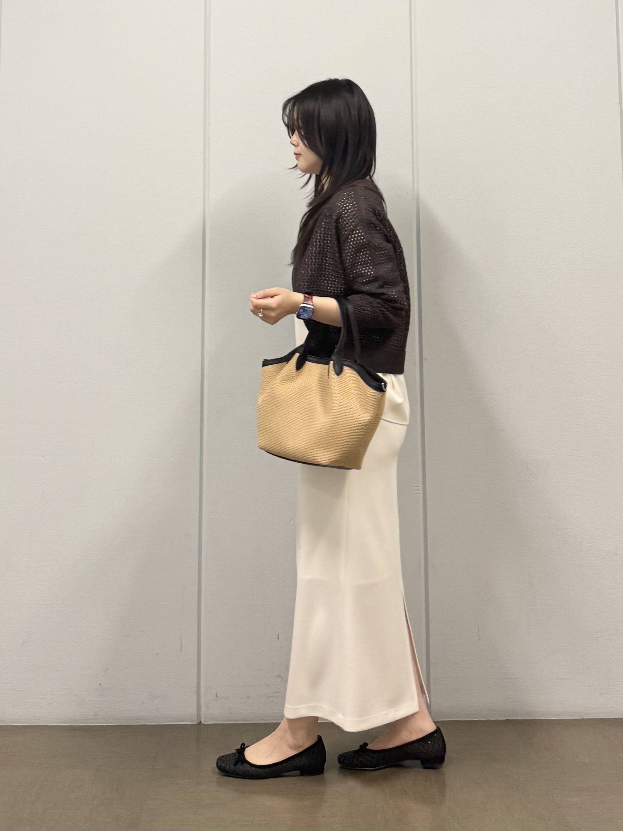 mizukiさんの「INDIVI｜【洗える／コットン】メッシュジップニットカーディガン」を使ったコーディネート