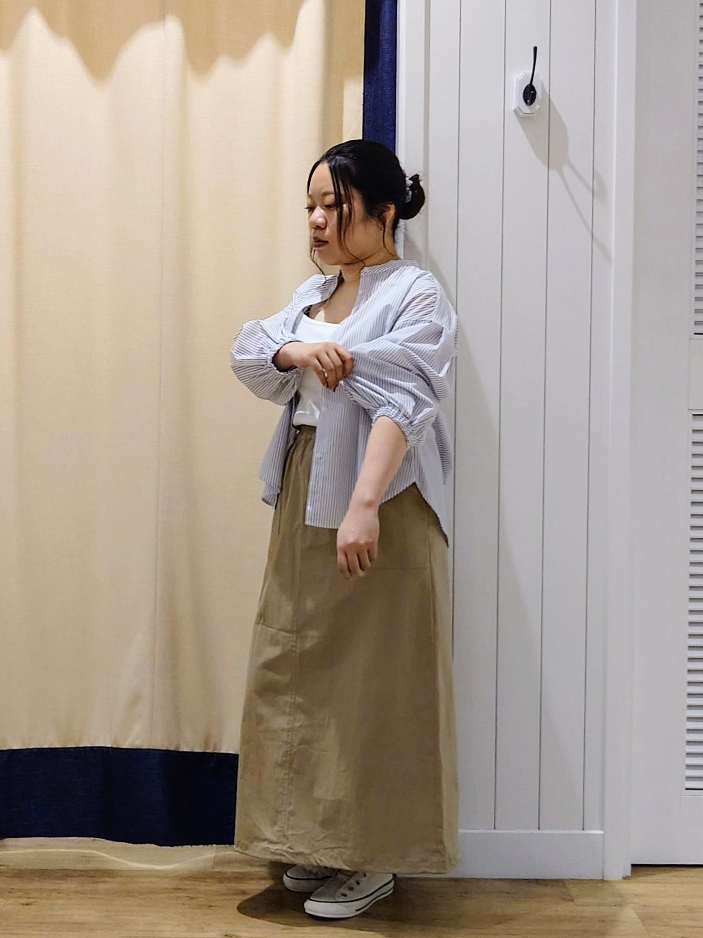 Haraさんの「Dessin｜【洗える】バルーンスリーブバンドカラーシャツ」を使ったコーディネート