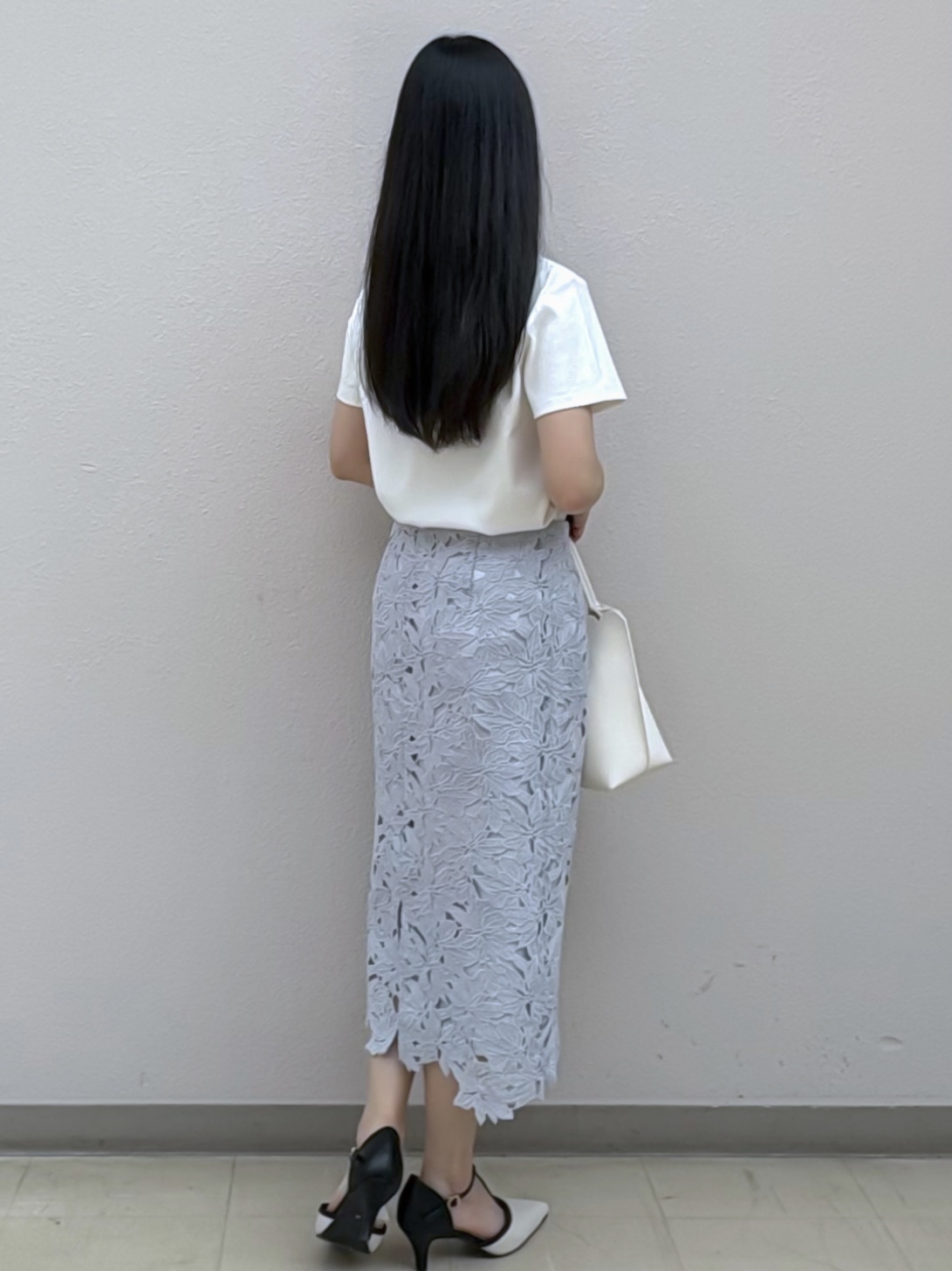 Izuさんの「index｜【UVケア／接触冷感】フロントロゴ刺繍Tシャツ《洗濯機OK／S-3L／7col》」を使ったコーディネート