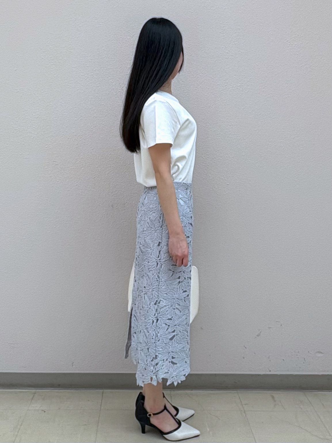 Izuさんの「index｜【UVケア／接触冷感】フロントロゴ刺繍Tシャツ《洗濯機OK／S-3L／7col》」を使ったコーディネート