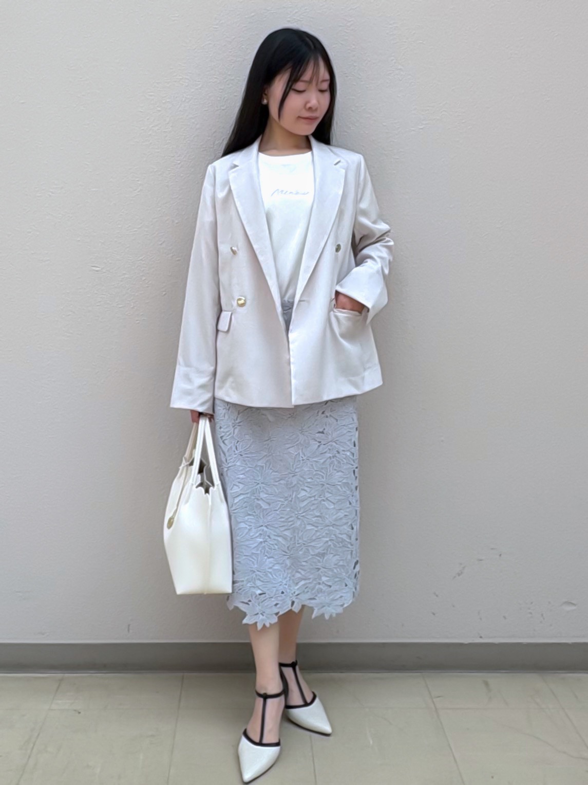 Izuさんの「index｜《再入荷》ダブルブレストテーラードジャケット【接触冷感／吸水速乾／イージーアイロン／防シワ／洗濯機O」を使ったコーディネート