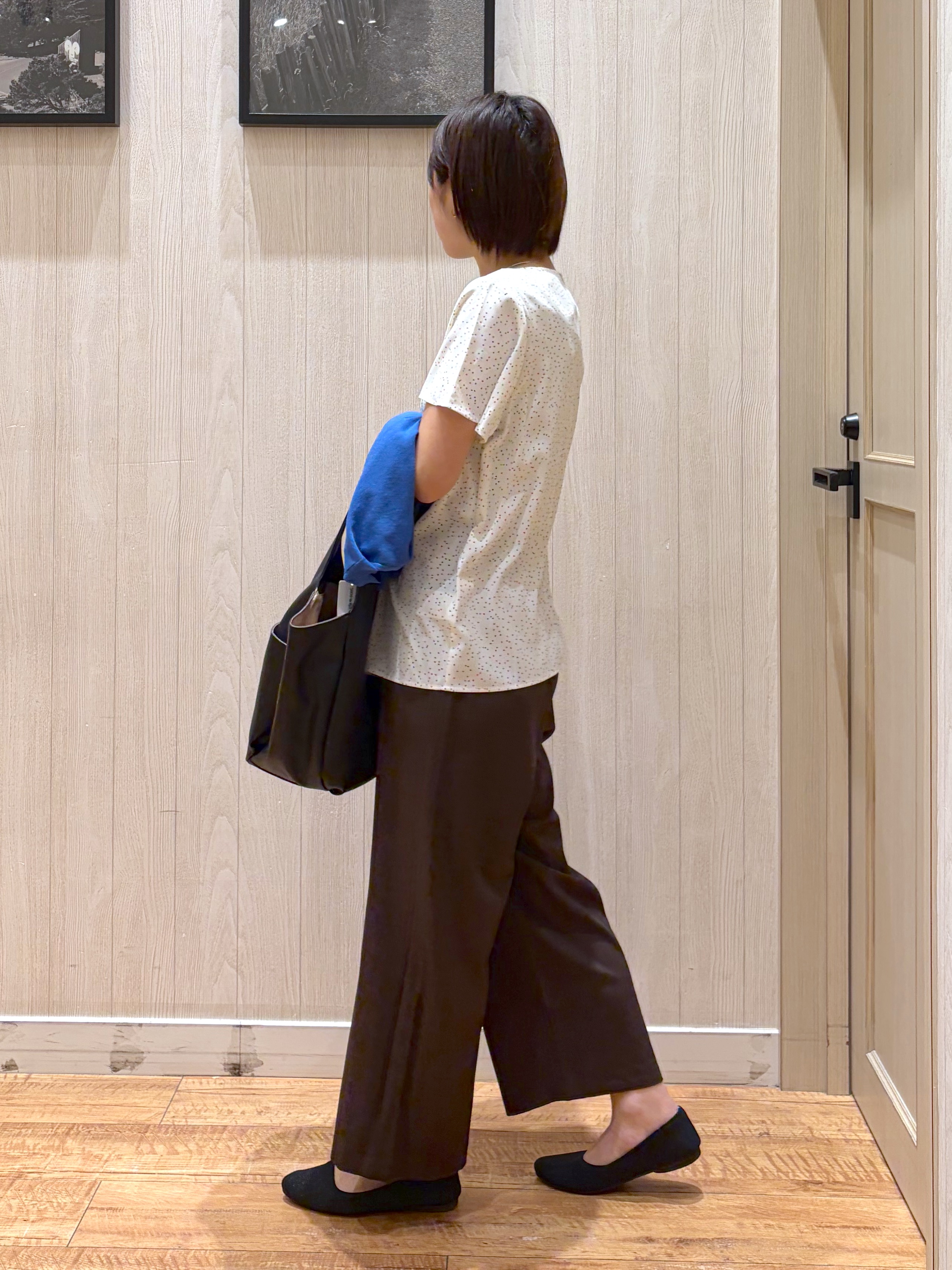 shirayuuuさんの「SHOO･LA･RUE｜【洗濯機可/S-LL】オンにもオフにも マルチに使えるボタンレスカーディガン」を使ったコーディネート