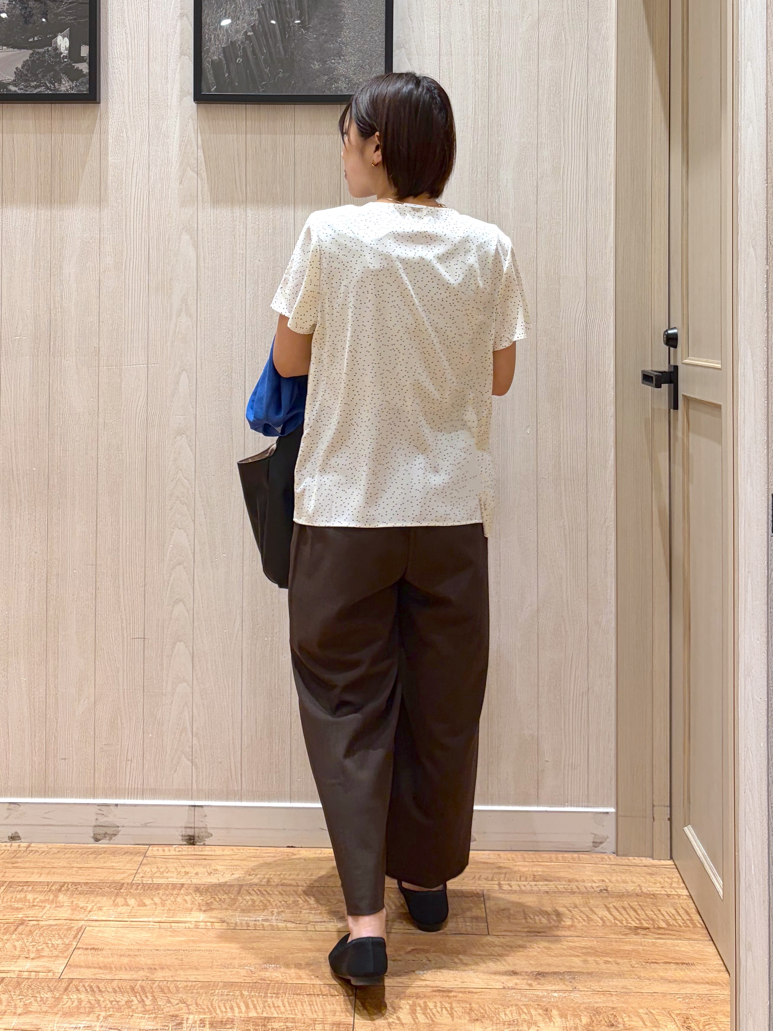 shirayuuuさんの「SHOO･LA･RUE｜【洗濯機可/S-LL】オンにもオフにも マルチに使えるボタンレスカーディガン」を使ったコーディネート