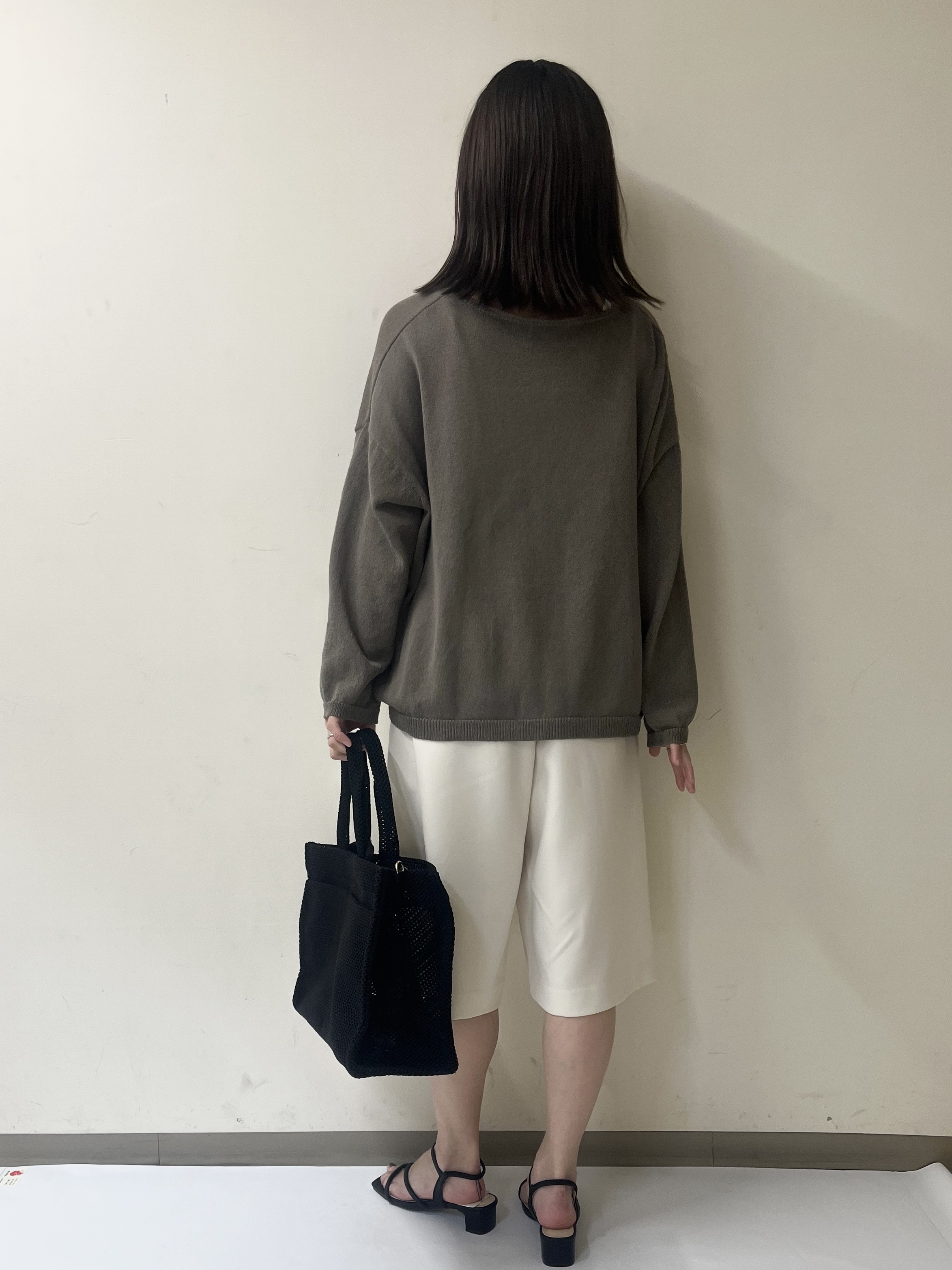 yanoさんの「OPAQUE.CLIP｜麻混リラクシーニット【洗濯機OK】」を使ったコーディネート