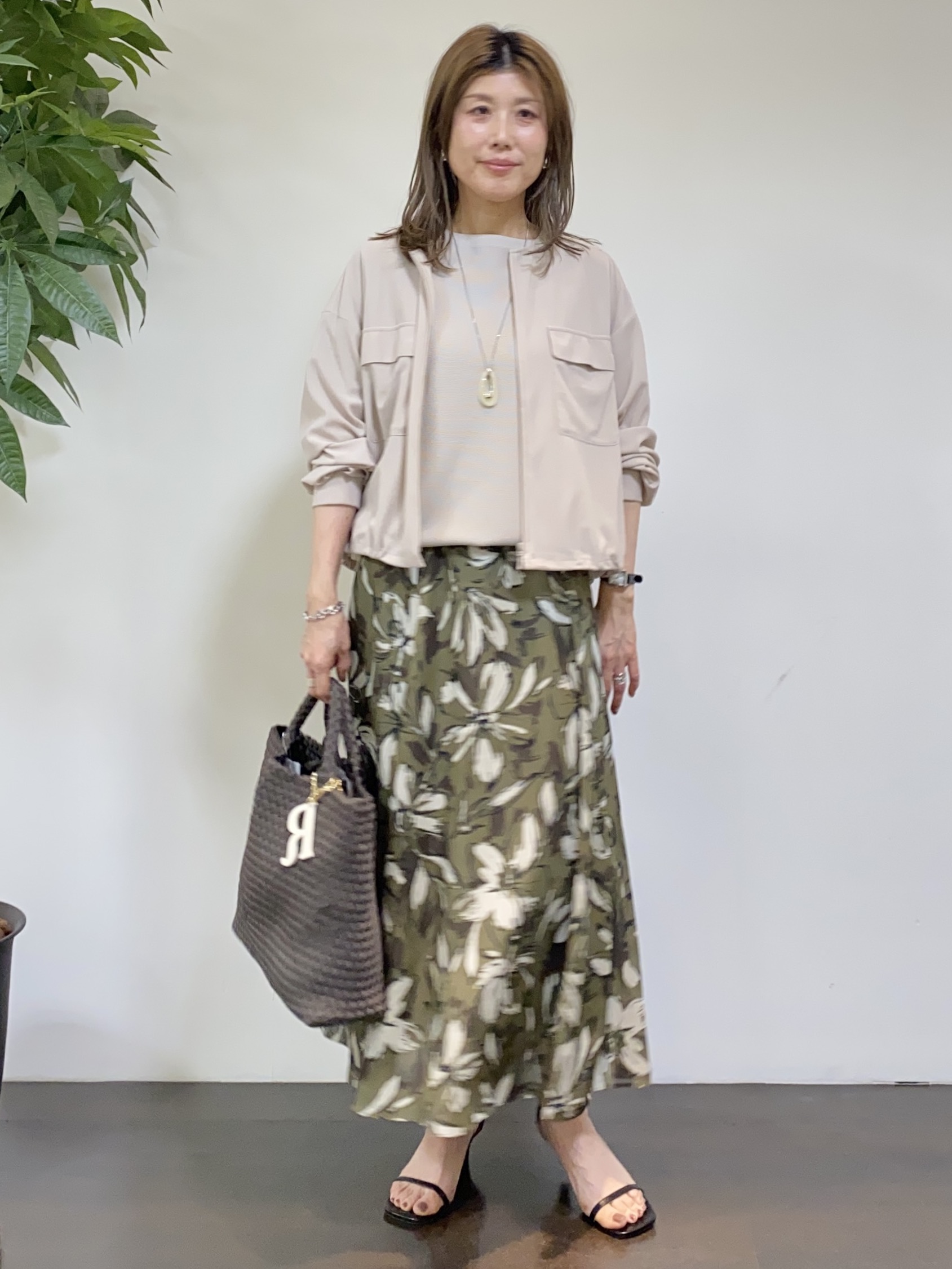tomoさんの「UNTITLED｜◆【洗える】シアーブルゾン」を使ったコーディネート