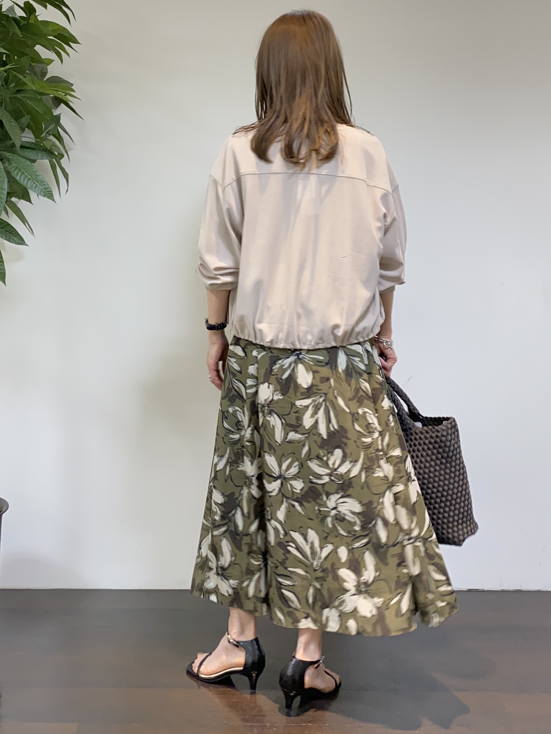 tomoさんの「UNTITLED｜◆【洗える】シアーブルゾン」を使ったコーディネート