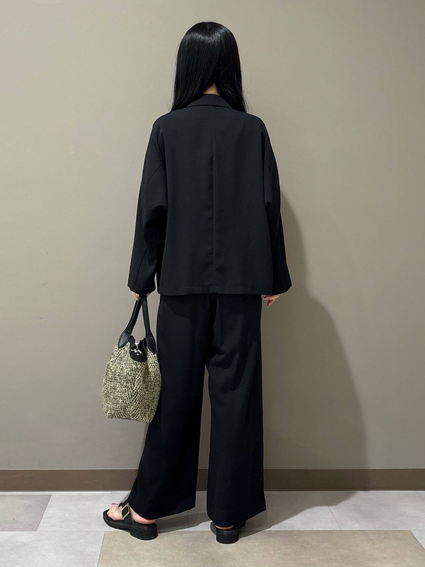 KEIKOさんの「INDIVI｜【接触冷感／透湿／着る日傘】ドルマンダブルジャケット」を使ったコーディネート