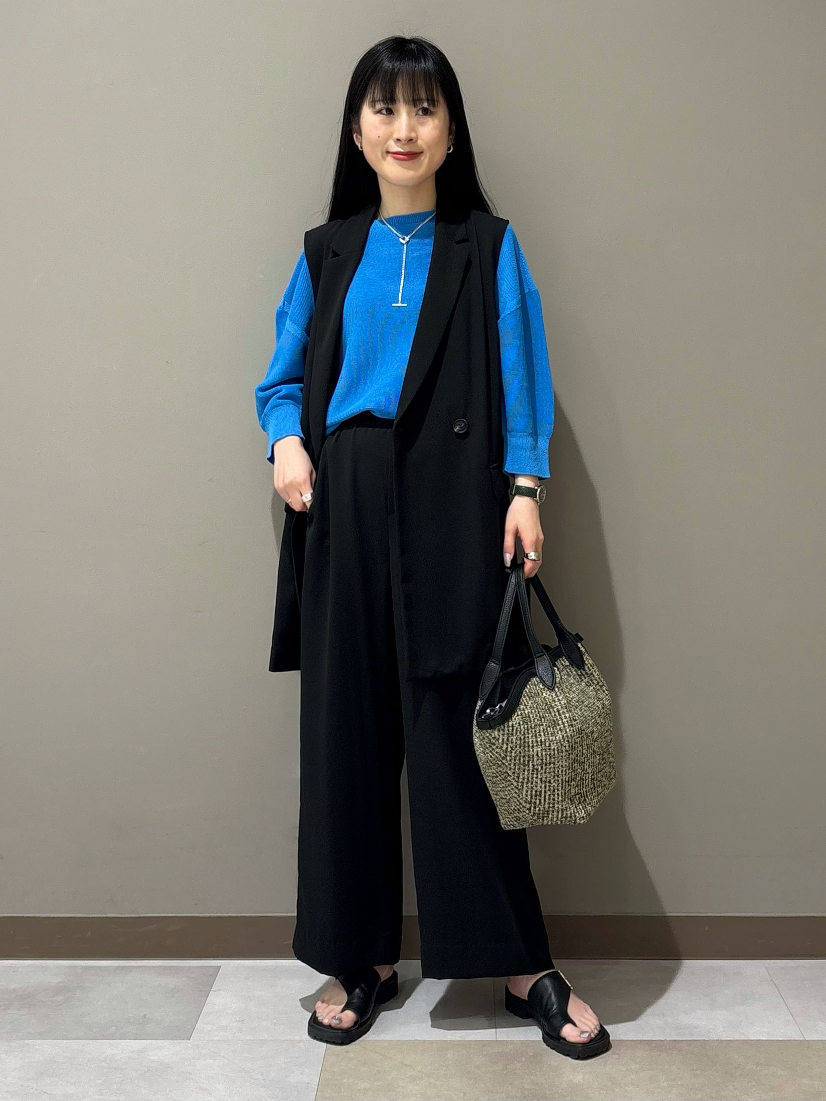 KEIKOさんの「INDIVI｜【接触冷感／透湿／着る日傘】ドルマンダブルジャケット」を使ったコーディネート