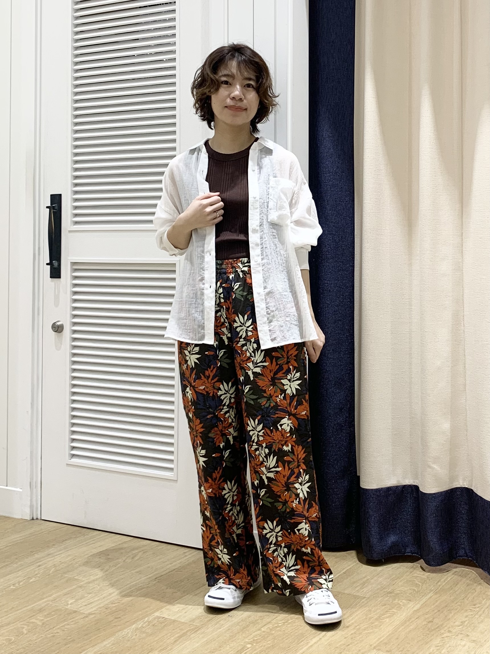 IMARIさんの「Dessin｜【洗える】シアーカラーシャツ」を使ったコーディネート