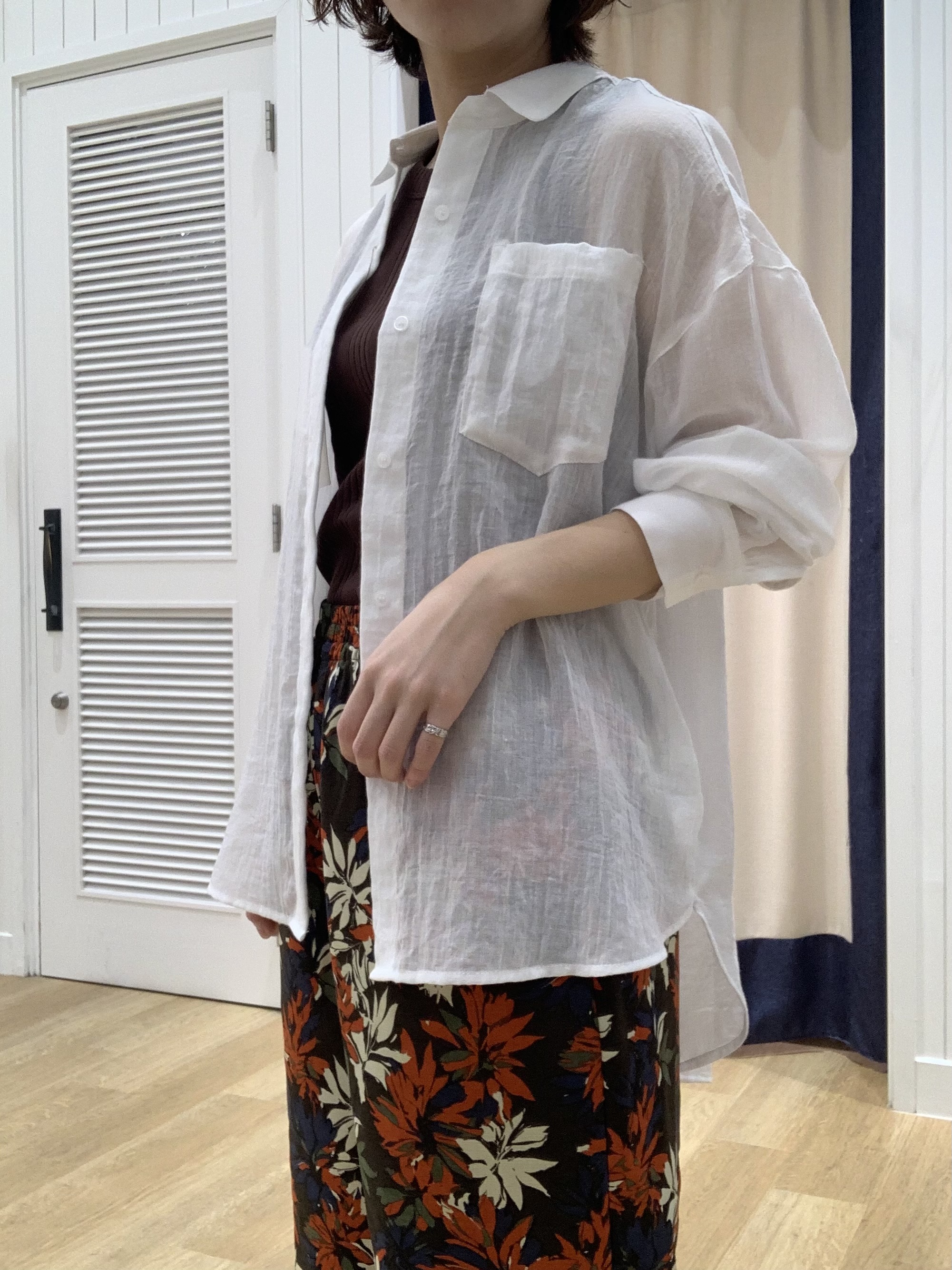 IMARIさんの「Dessin｜【洗える】シアーカラーシャツ」を使ったコーディネート